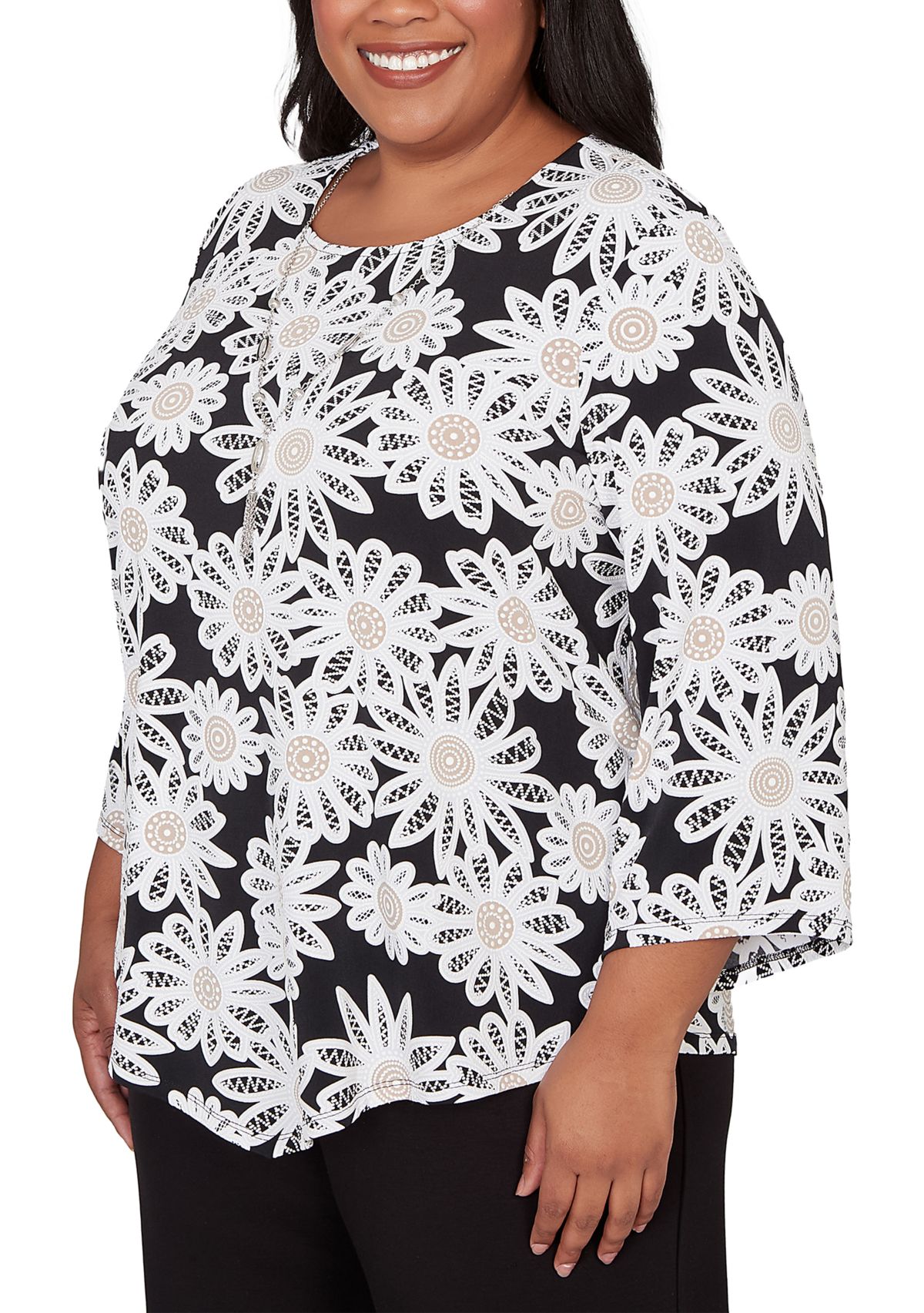 Plus Size Classics Daisies Top
