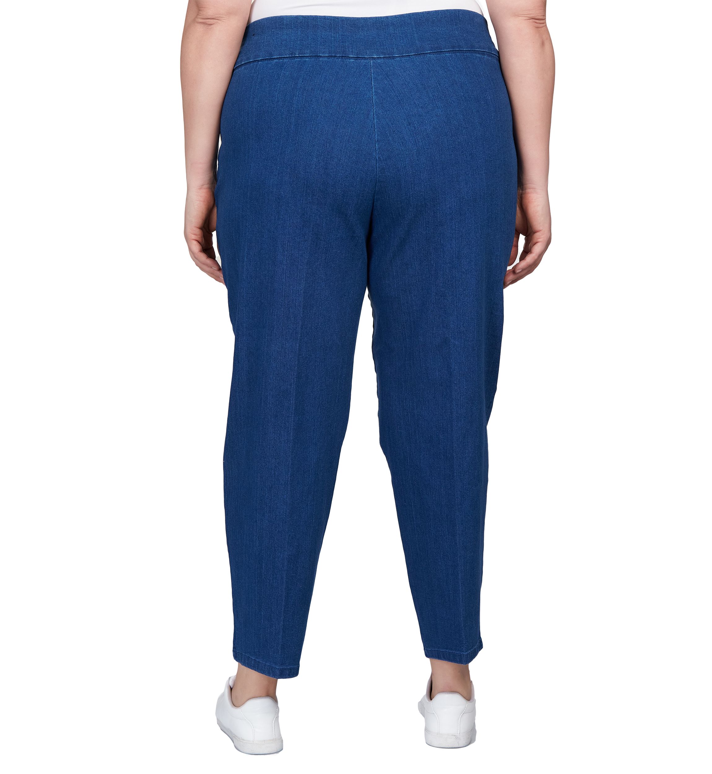 Plus Size Stretch Denim Medium Length Jeans