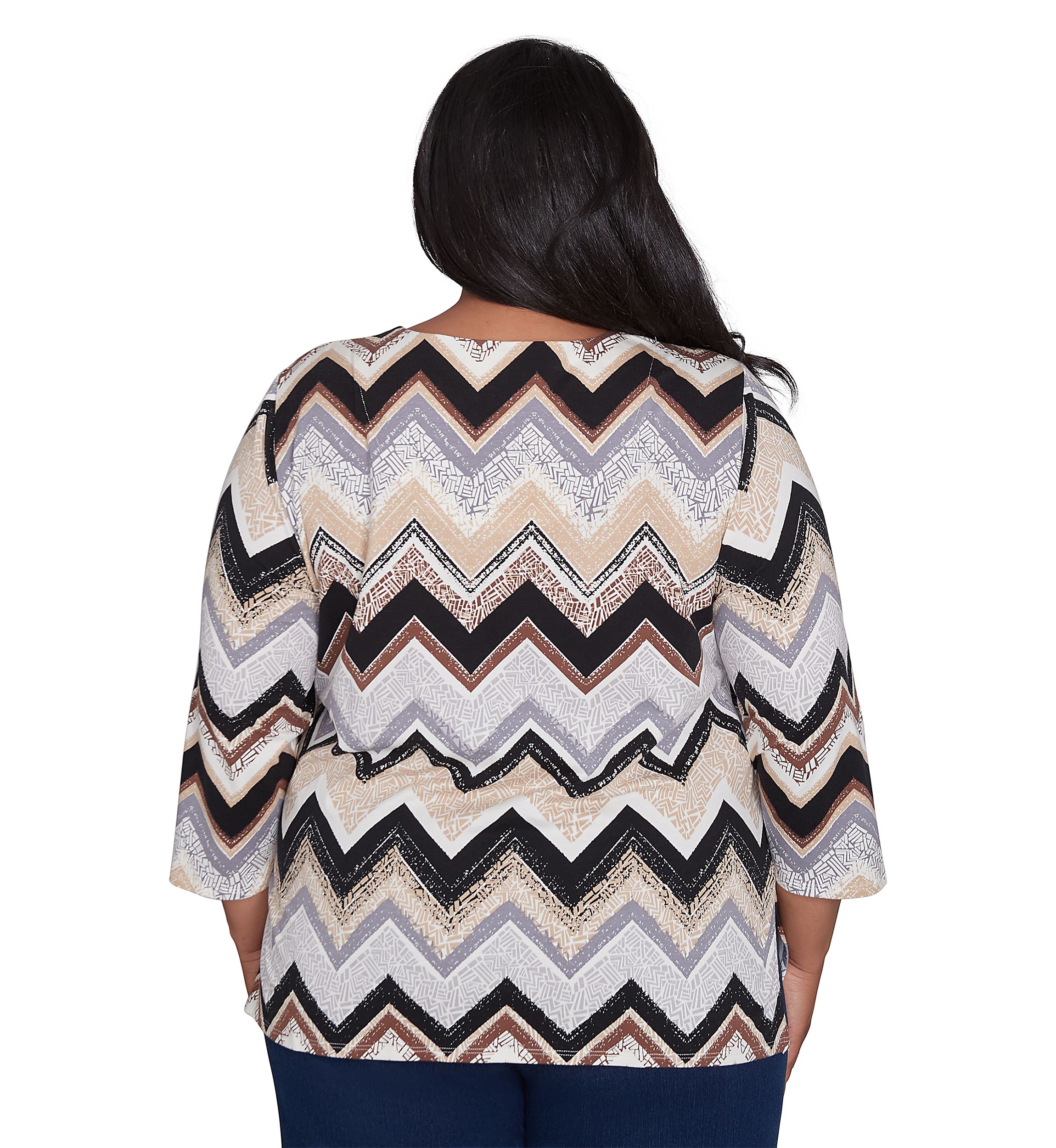 Plus Size Zig Zag Printed T-Shirt