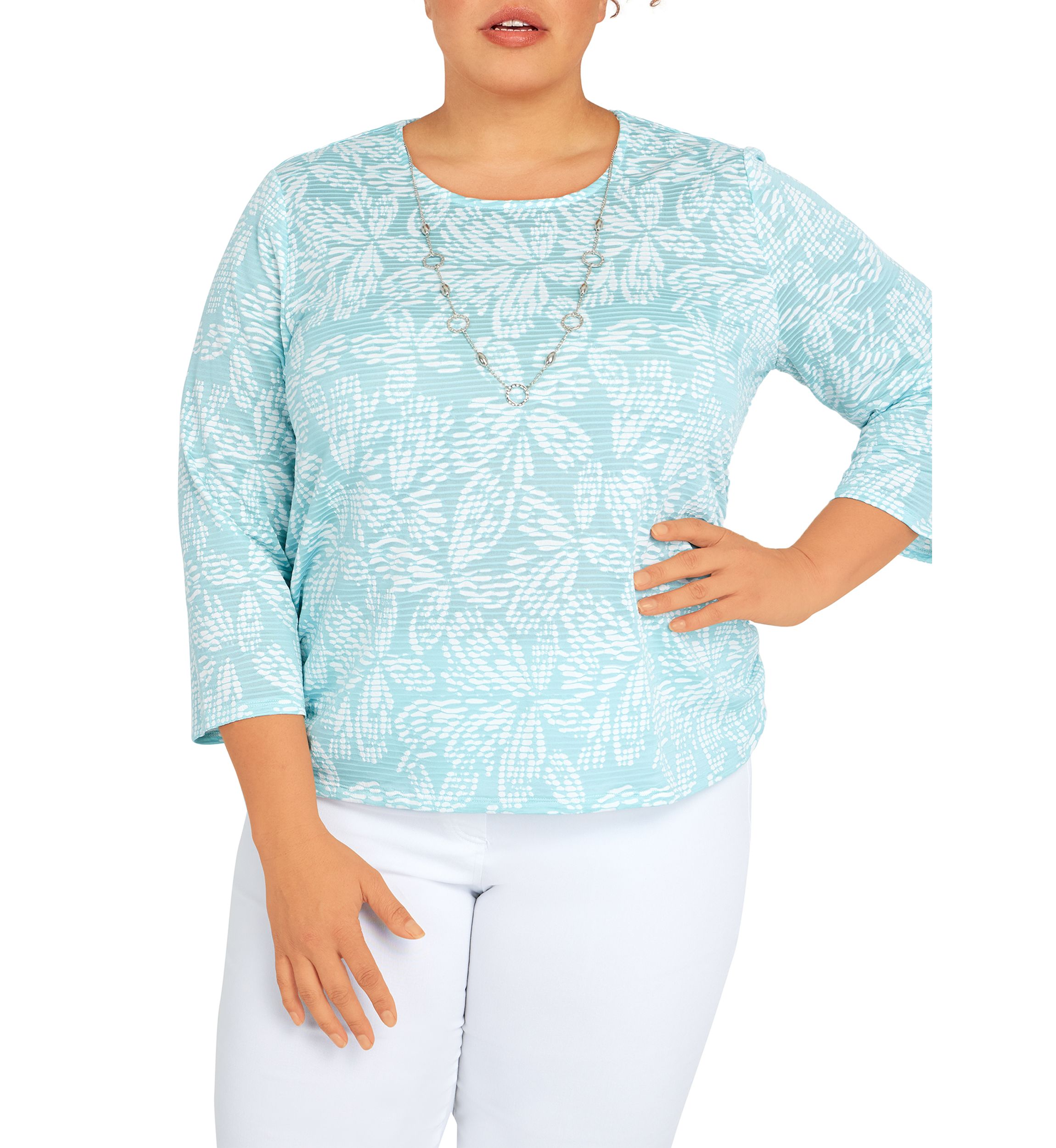 Plus Size Floral Jacquard Butterfly Knit Top with Necklace