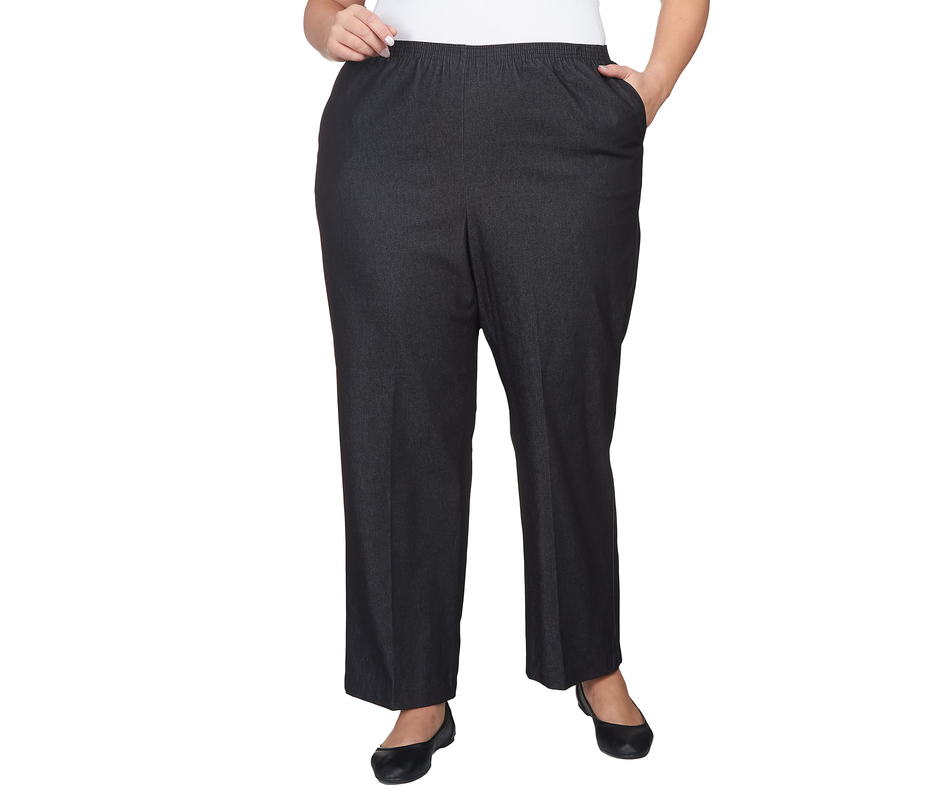 Plus Size Black Denim Pants - Short 