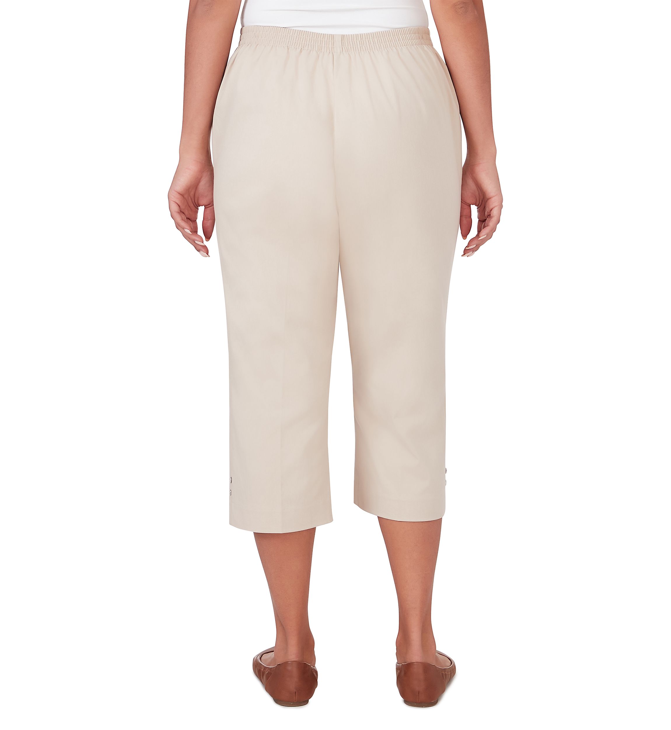 Womens Classics Twill Capri Pants