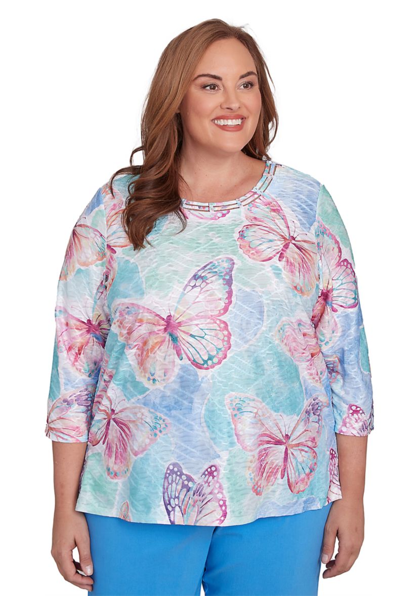 Plus Size Butterfly Knit Top