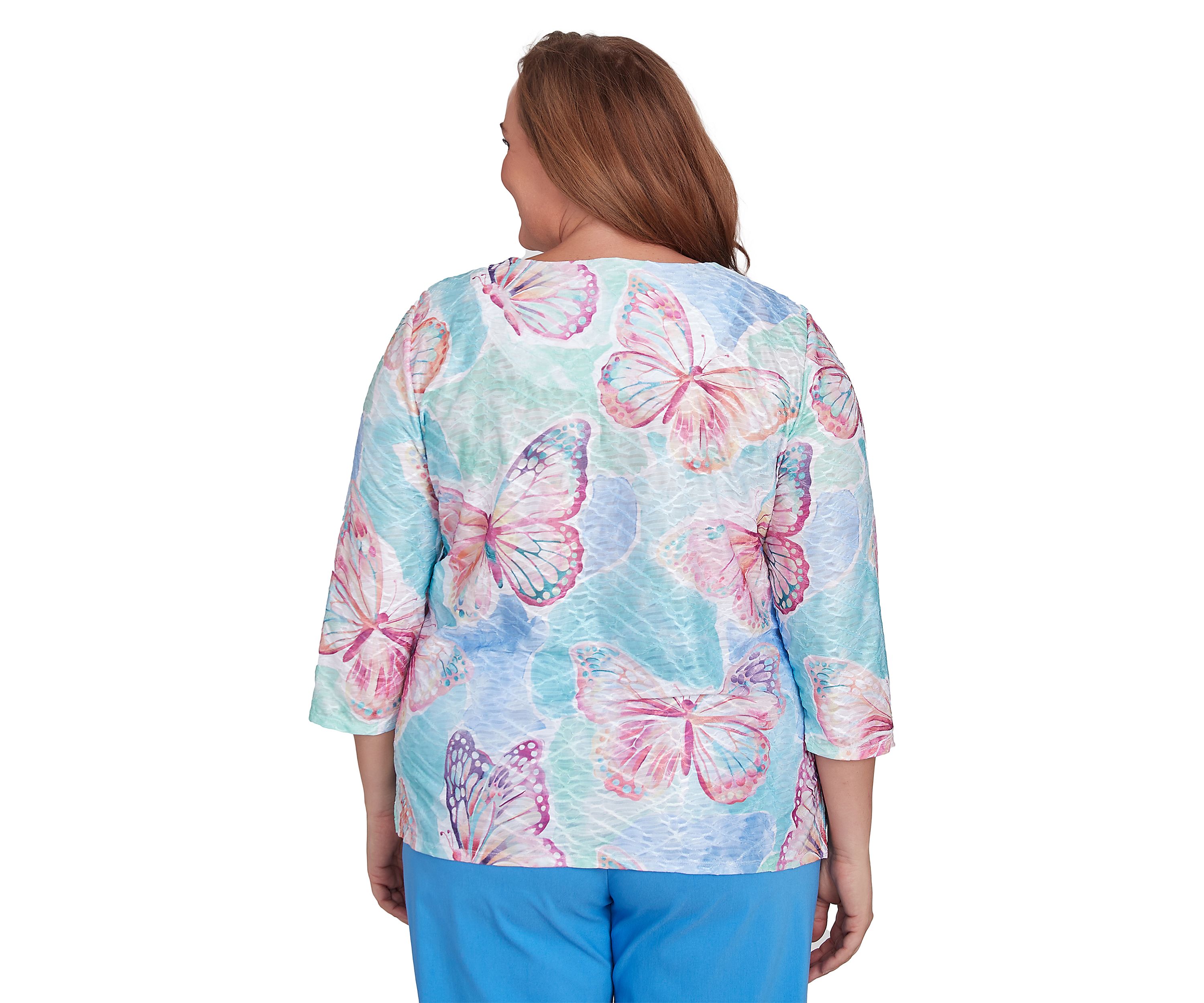 Plus Size Butterfly Knit Top
