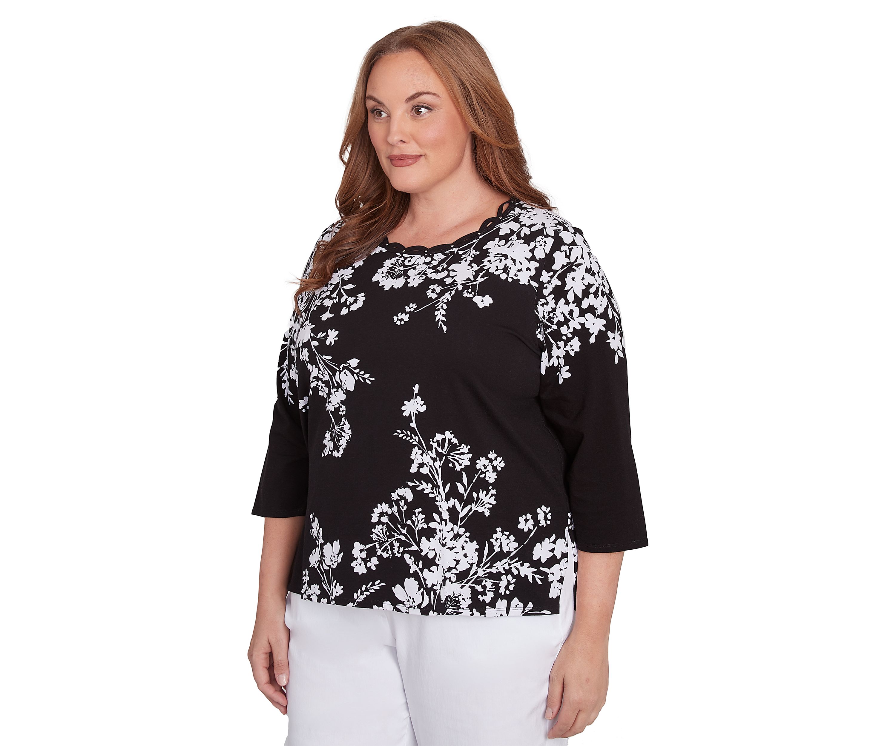 Plus Size Classics Monotone Asymmetric Floral Top