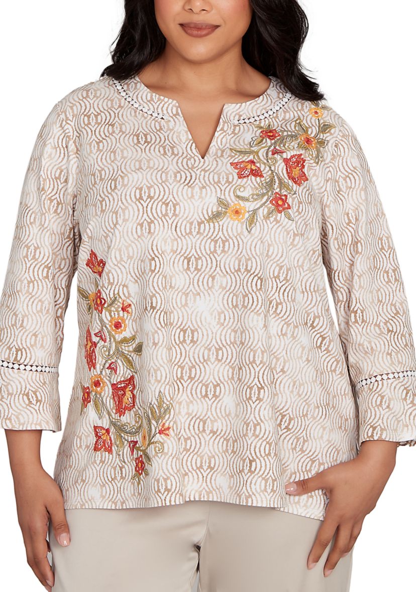 Plus Size Copper Canyon Print Top with Flower Embroidery