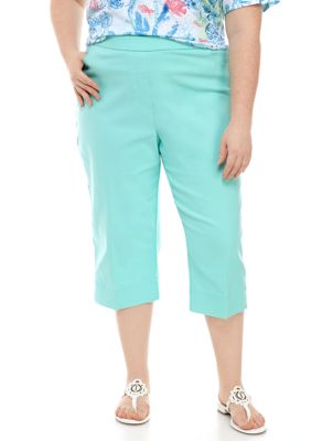 plus size dri fit capris