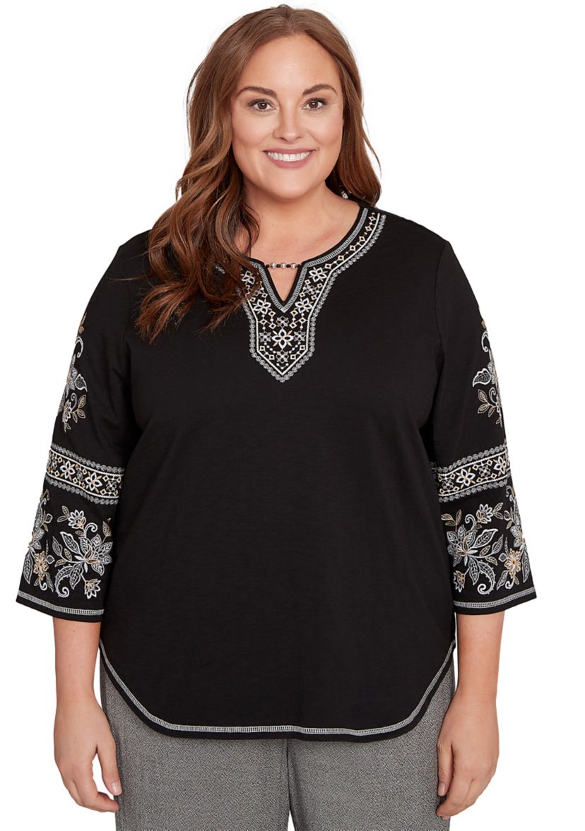 Plus Size Santa Barbara Embroidered Sleeves Top