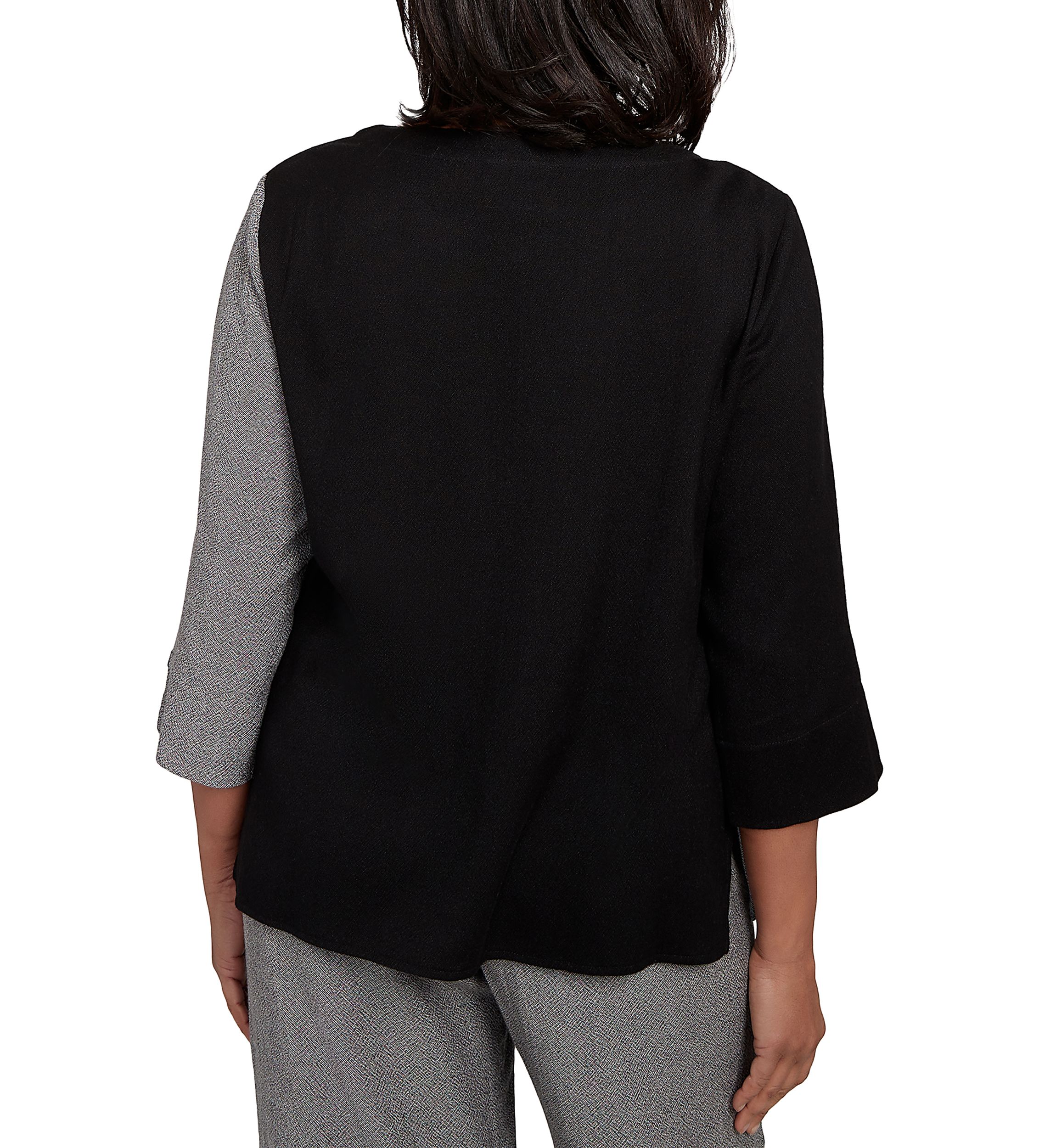 Petite Santa Barbara Center Spliced Top with Necklace