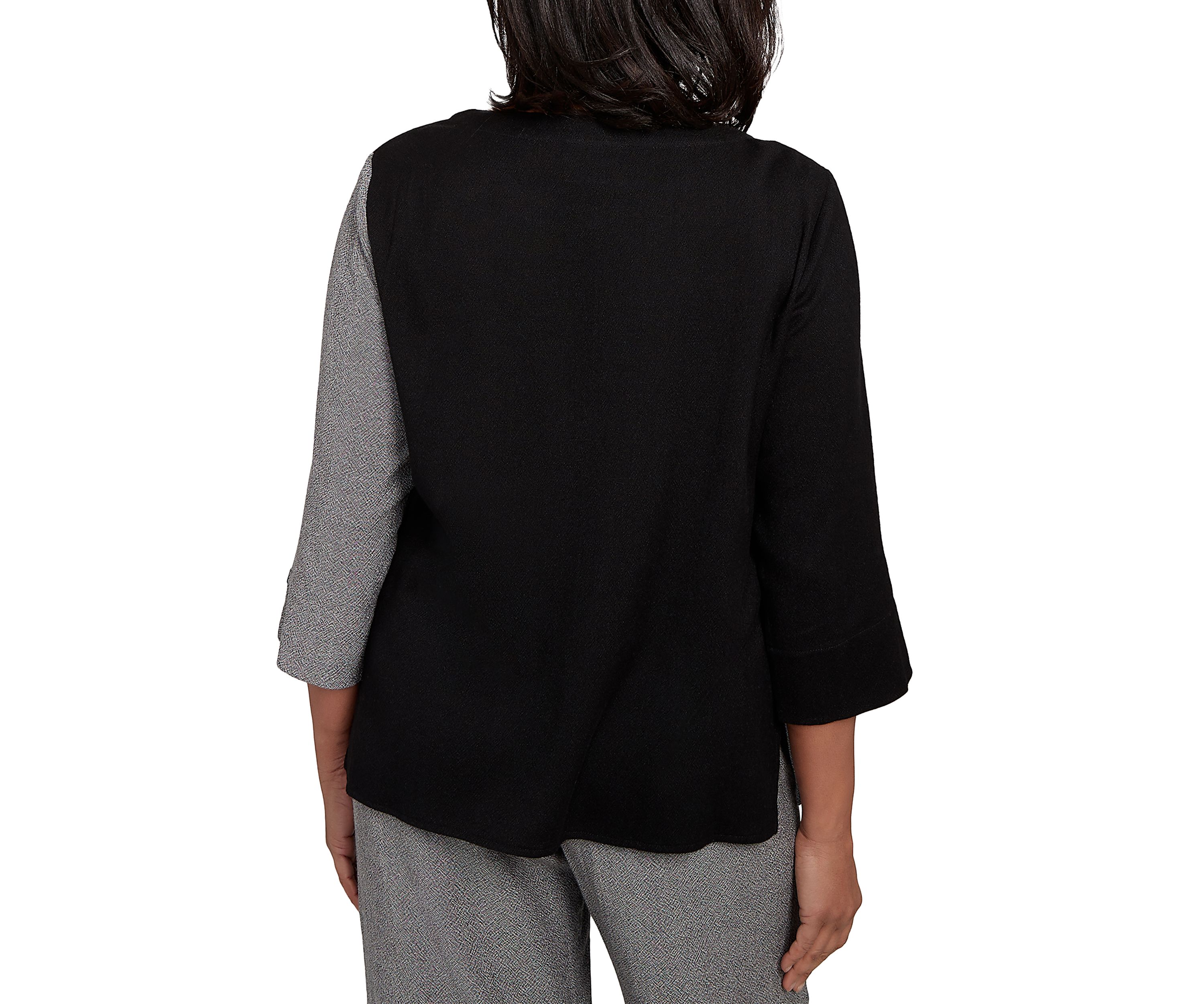 Petite Santa Barbara Center Spliced Top with Necklace