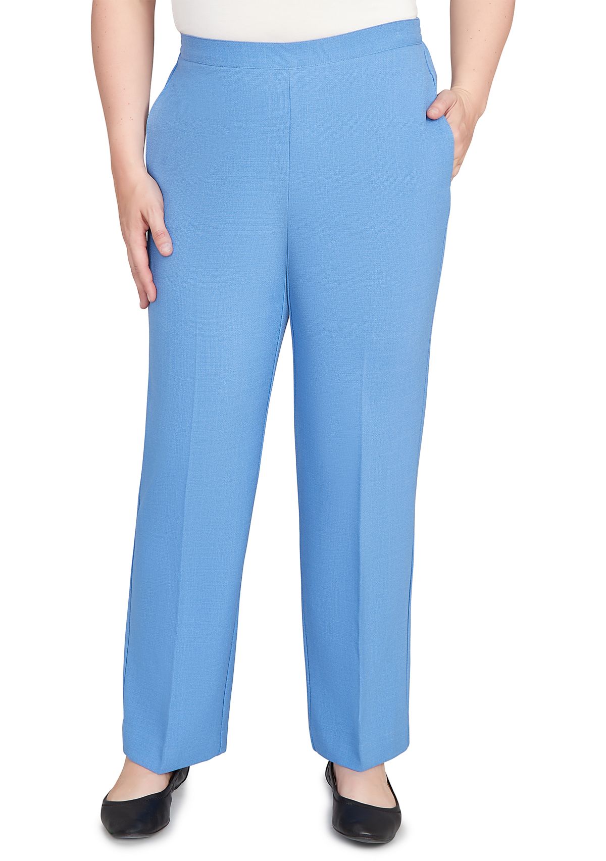 Womens Business As Usual Proportioned Short Pants