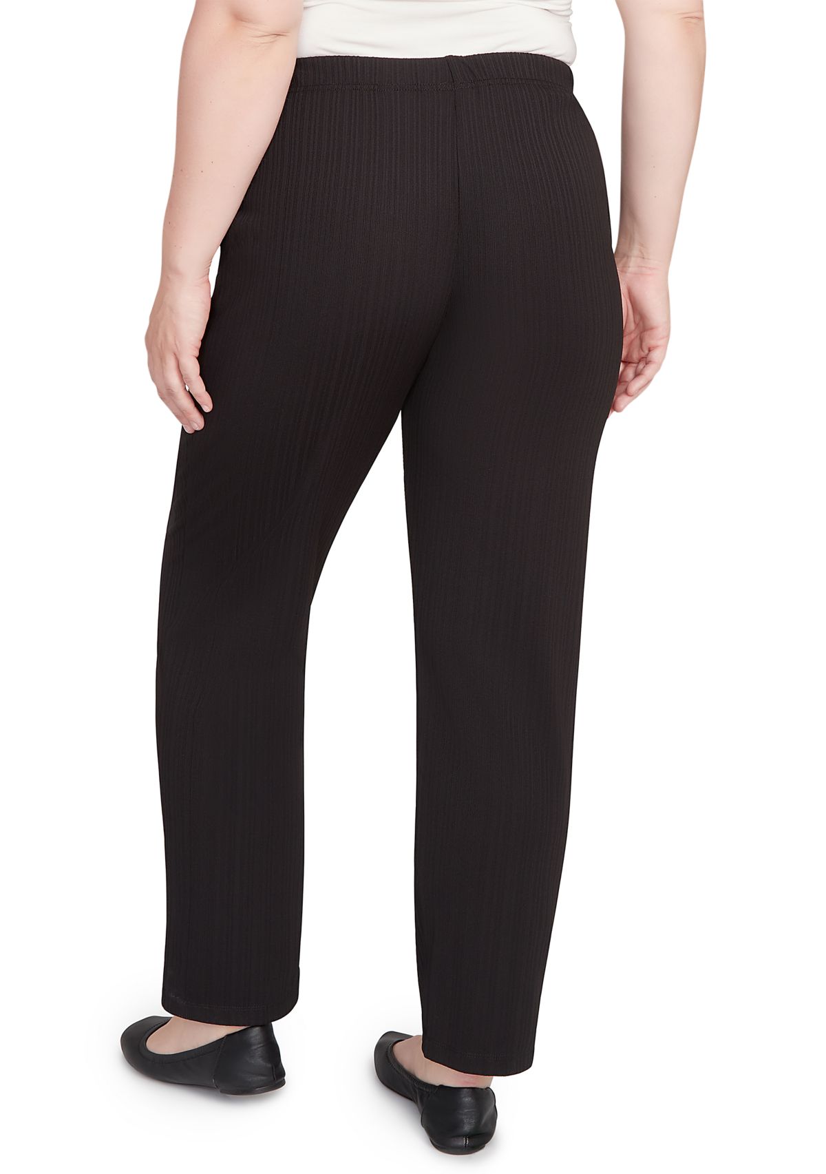 Womens  Business As Usual Proportioned Short Pants