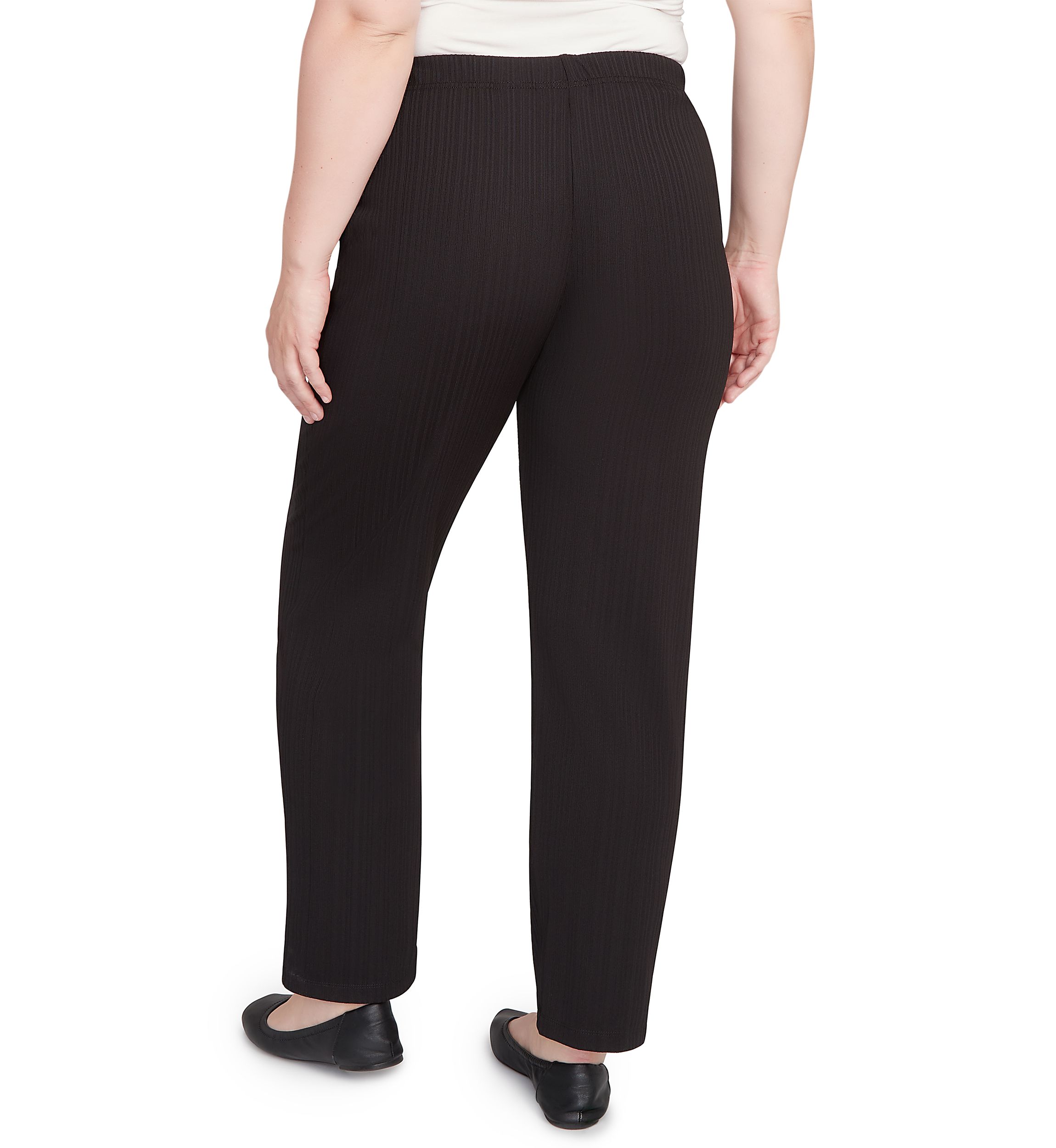 Womens  Business As Usual Proportioned Short Pants