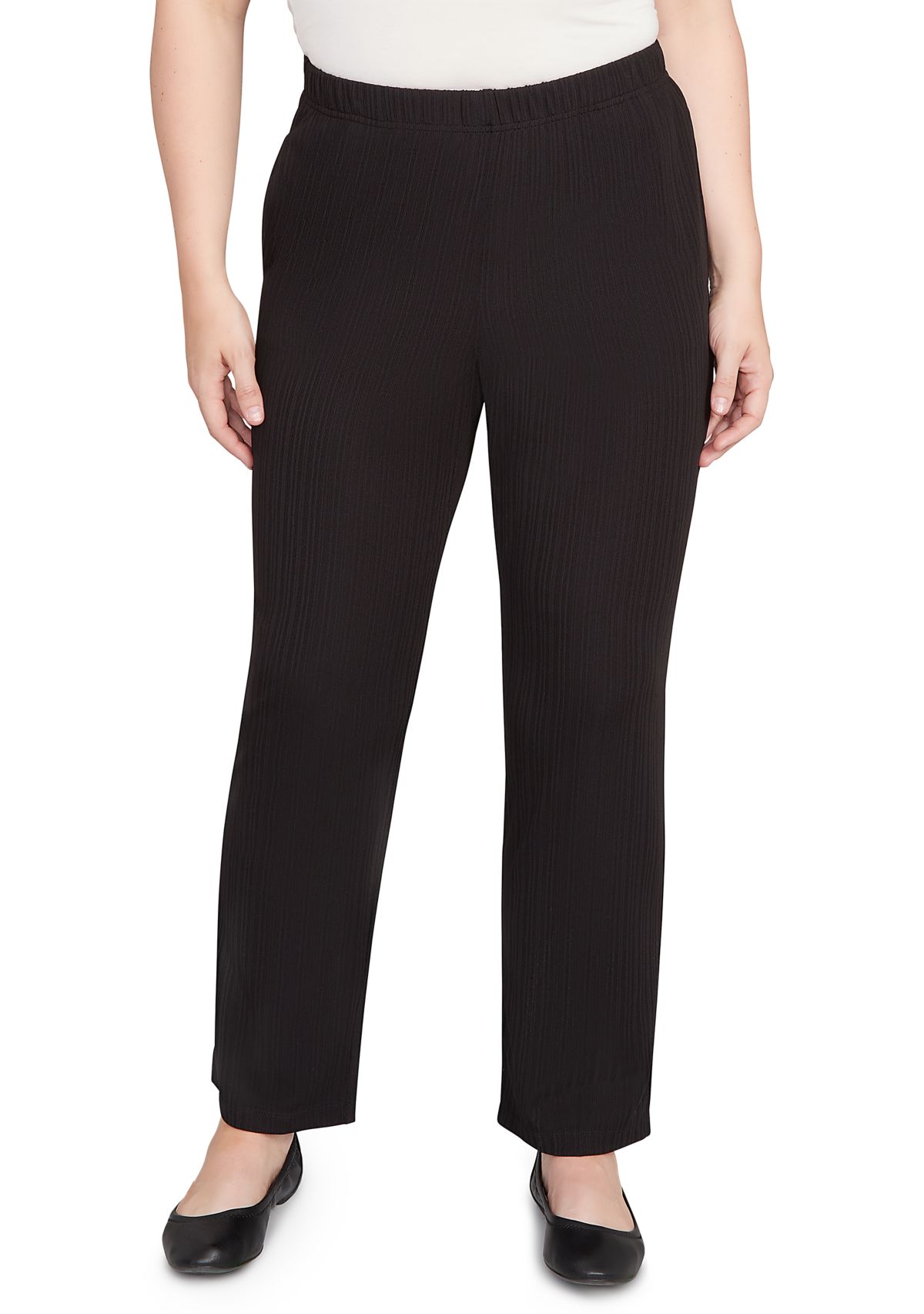 Petite Business As Usual Proportioned Short Pants