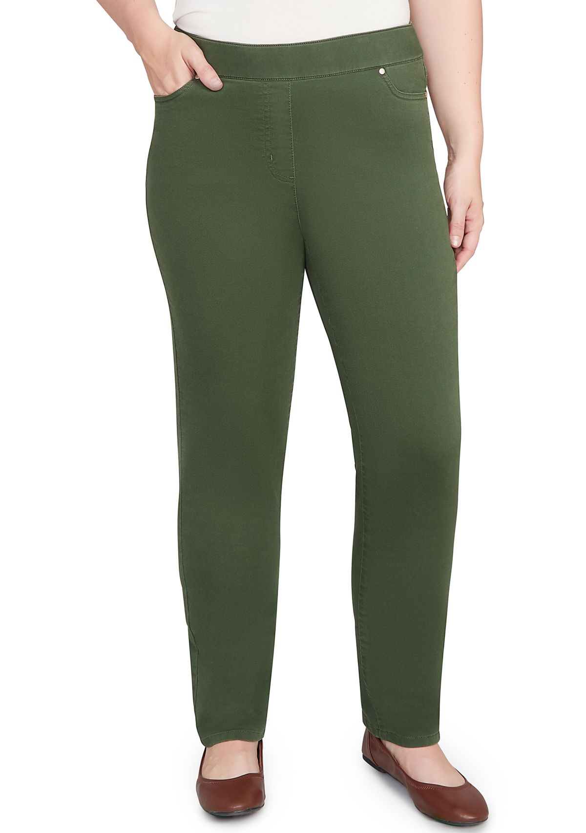 Womens Mount Laurel Proportioned Short Pants