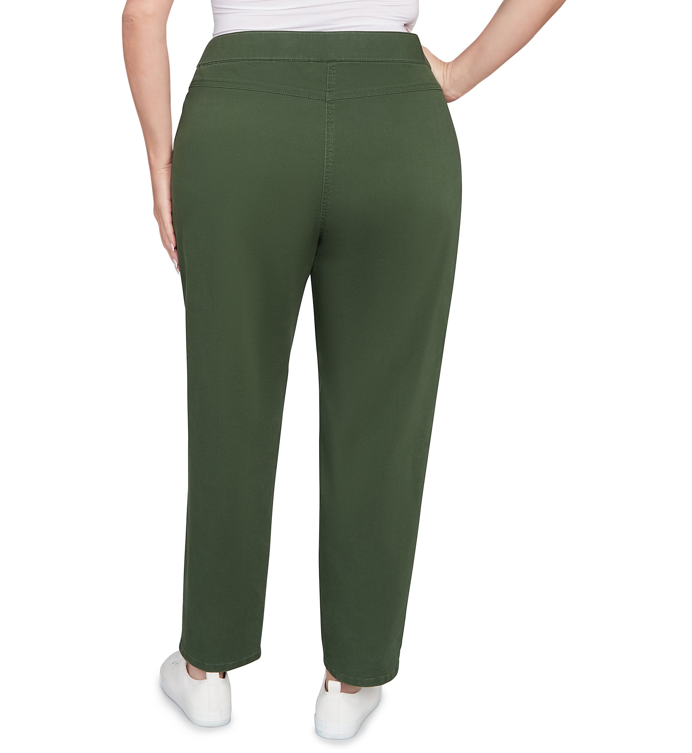 Plus Size Mount Laurel Proportioned Short Pants