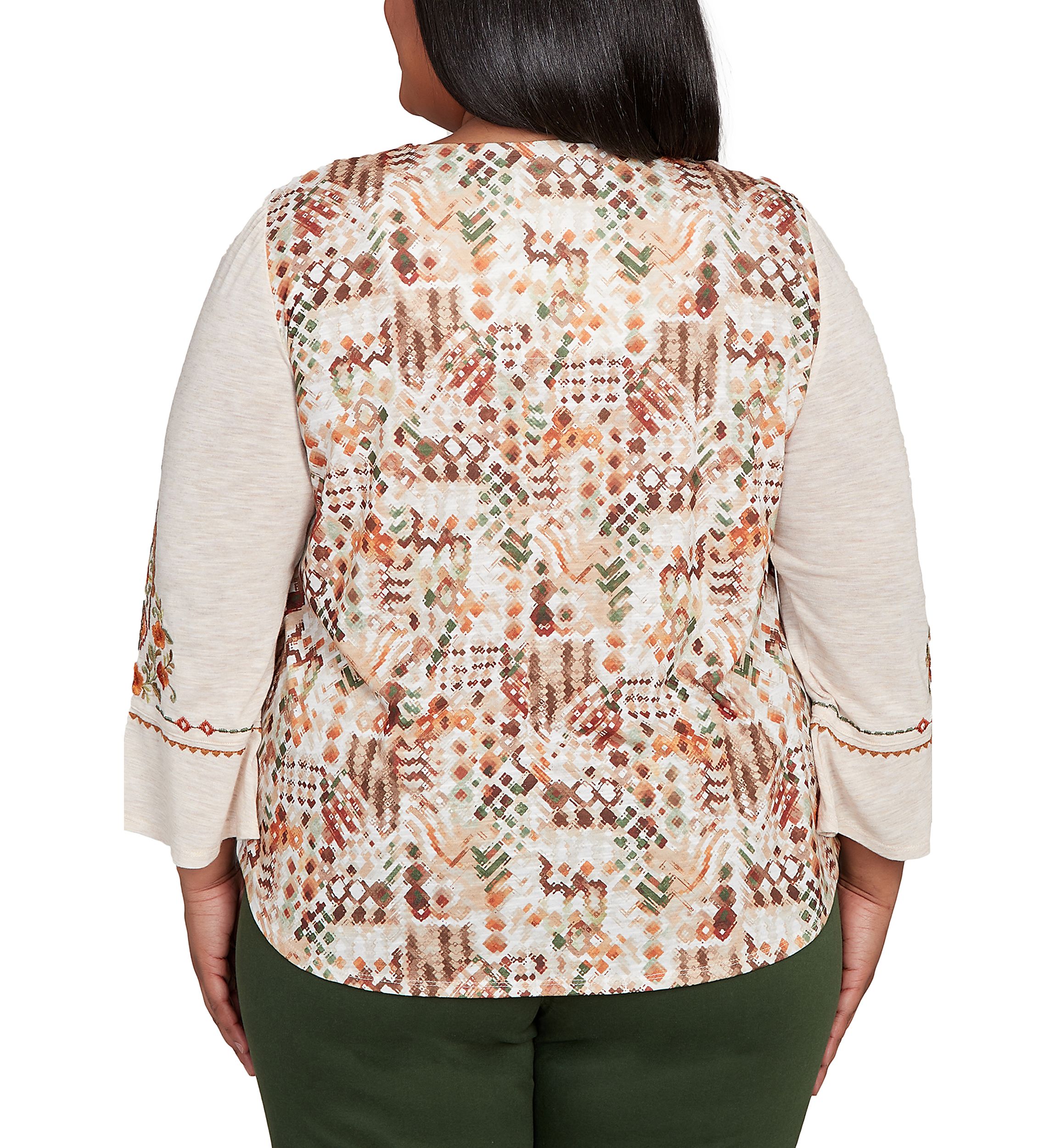 Plus Size Mount Laurel Geo Floral Embroidery Printed Back Top