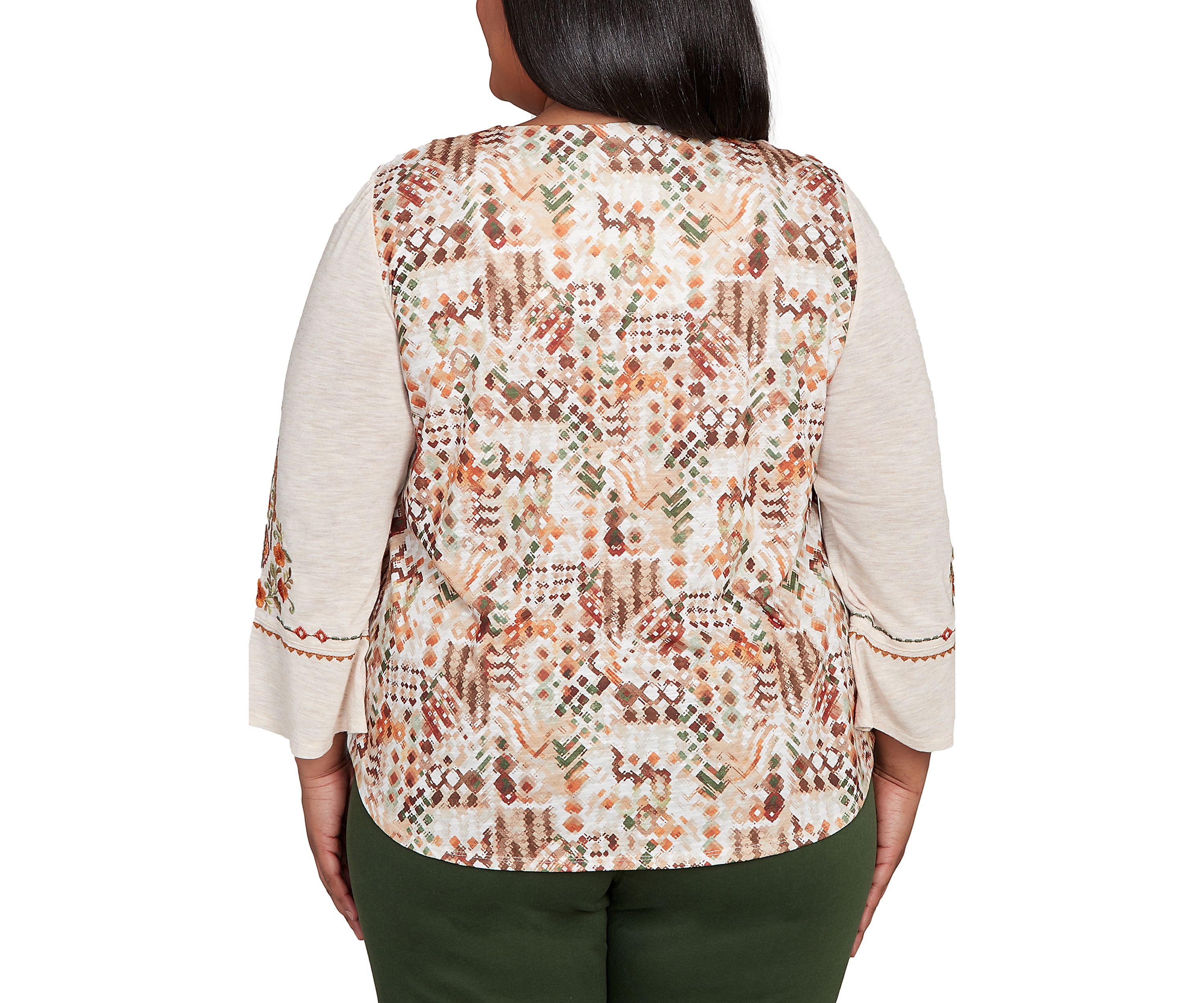 Plus Size Mount Laurel Geo Floral Embroidery Printed Back Top