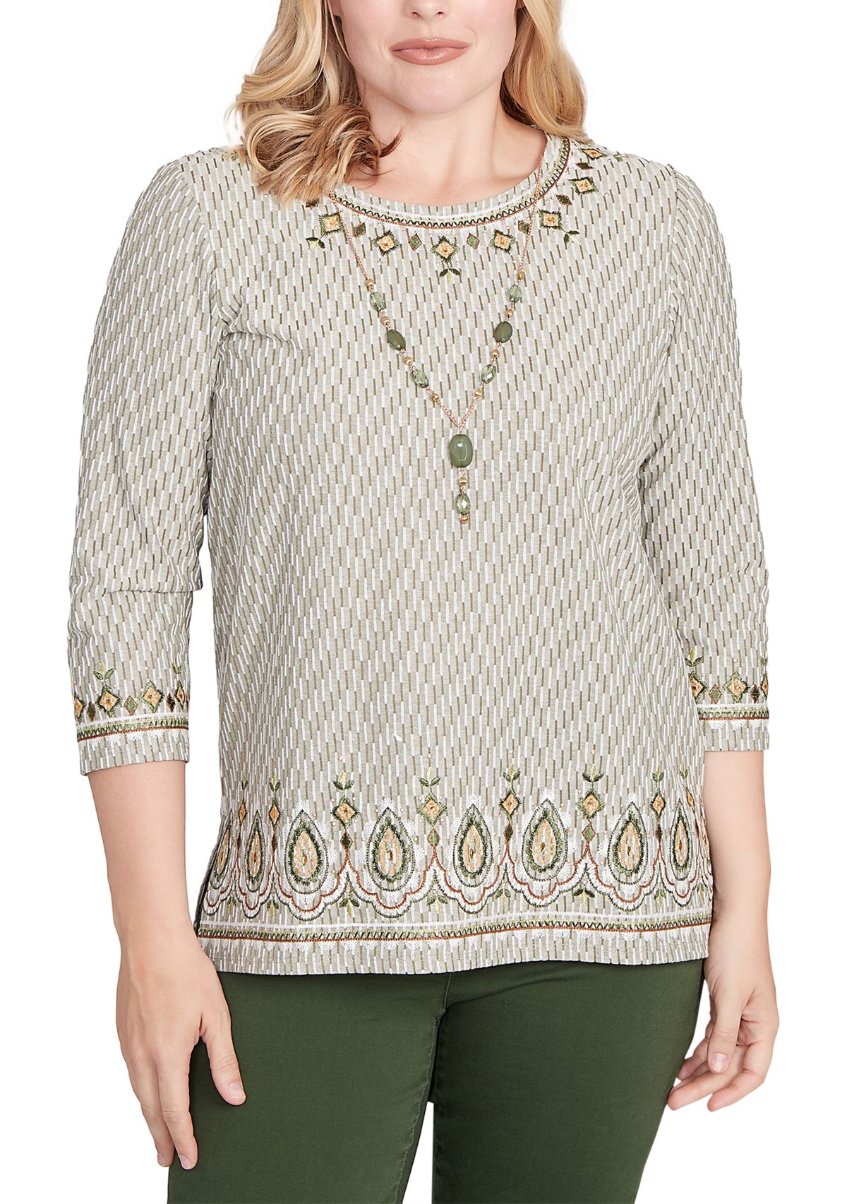 Petite Mount Laurel Medallion Border Texture Top