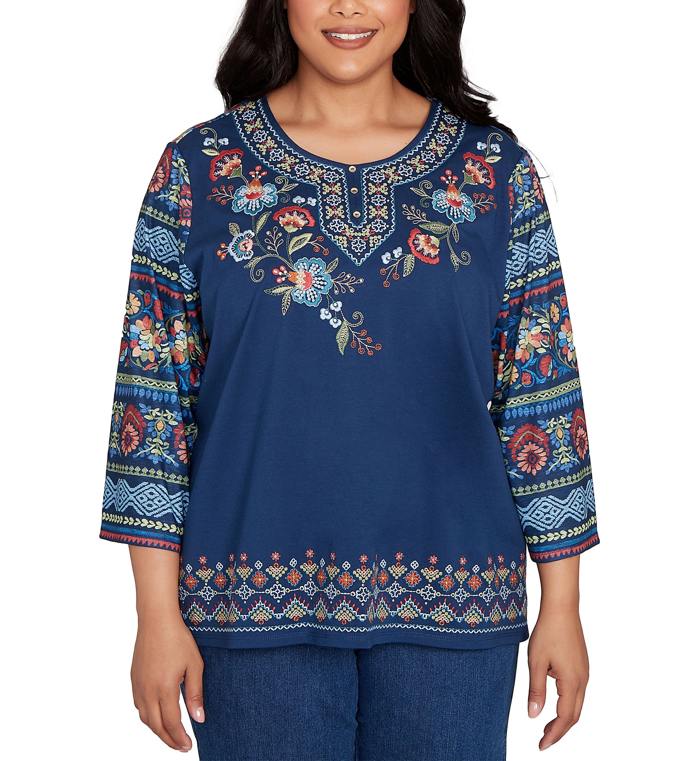 Plus Size Sunset Canyon Floral Embroidery with Print Sleeves