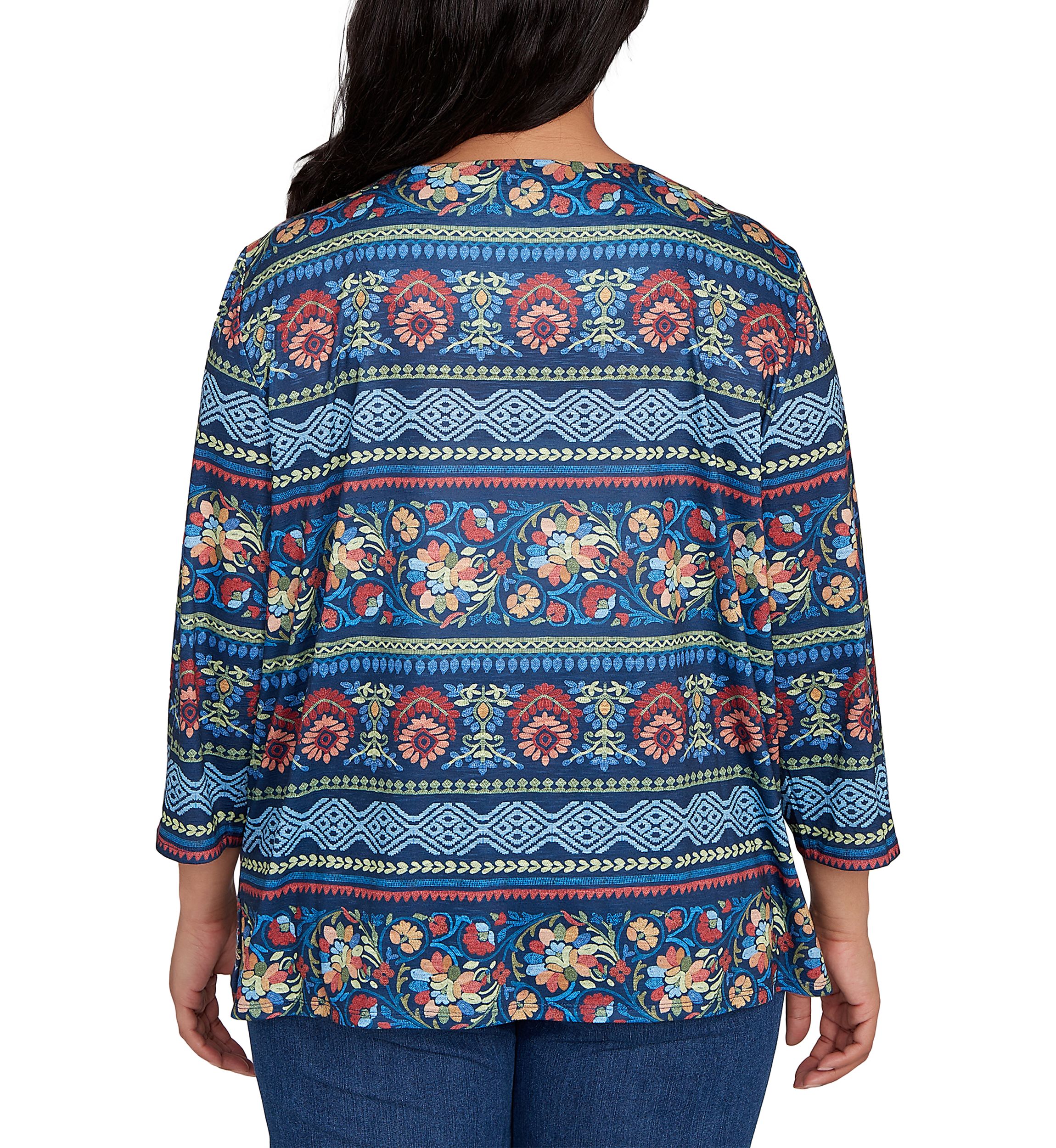 Plus Size Sunset Canyon Floral Embroidery with Print Sleeves