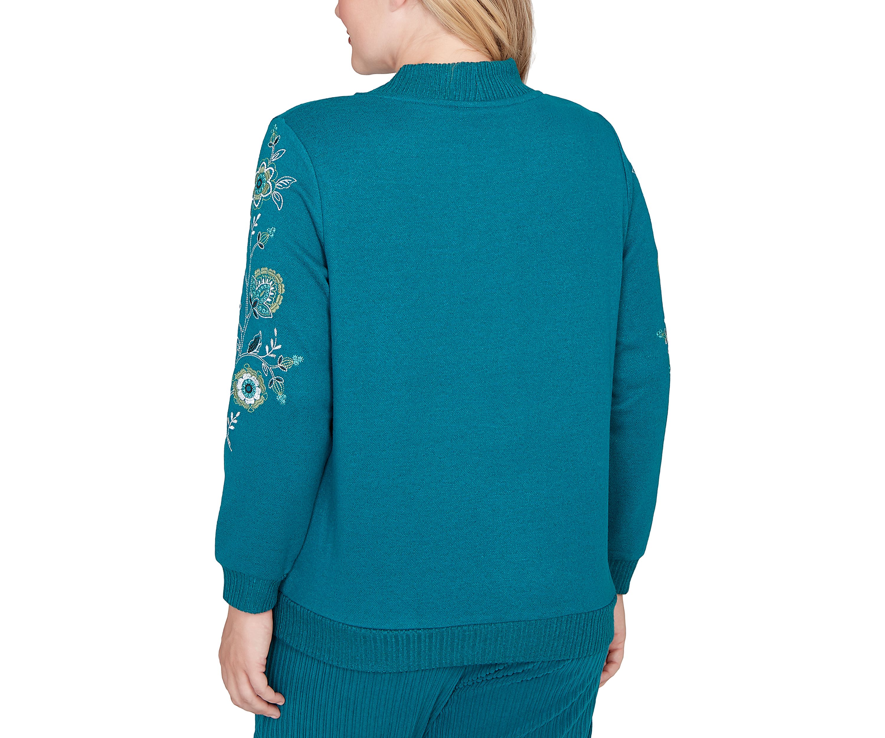 Womens Lake Champlain Embroidered Sleeves
