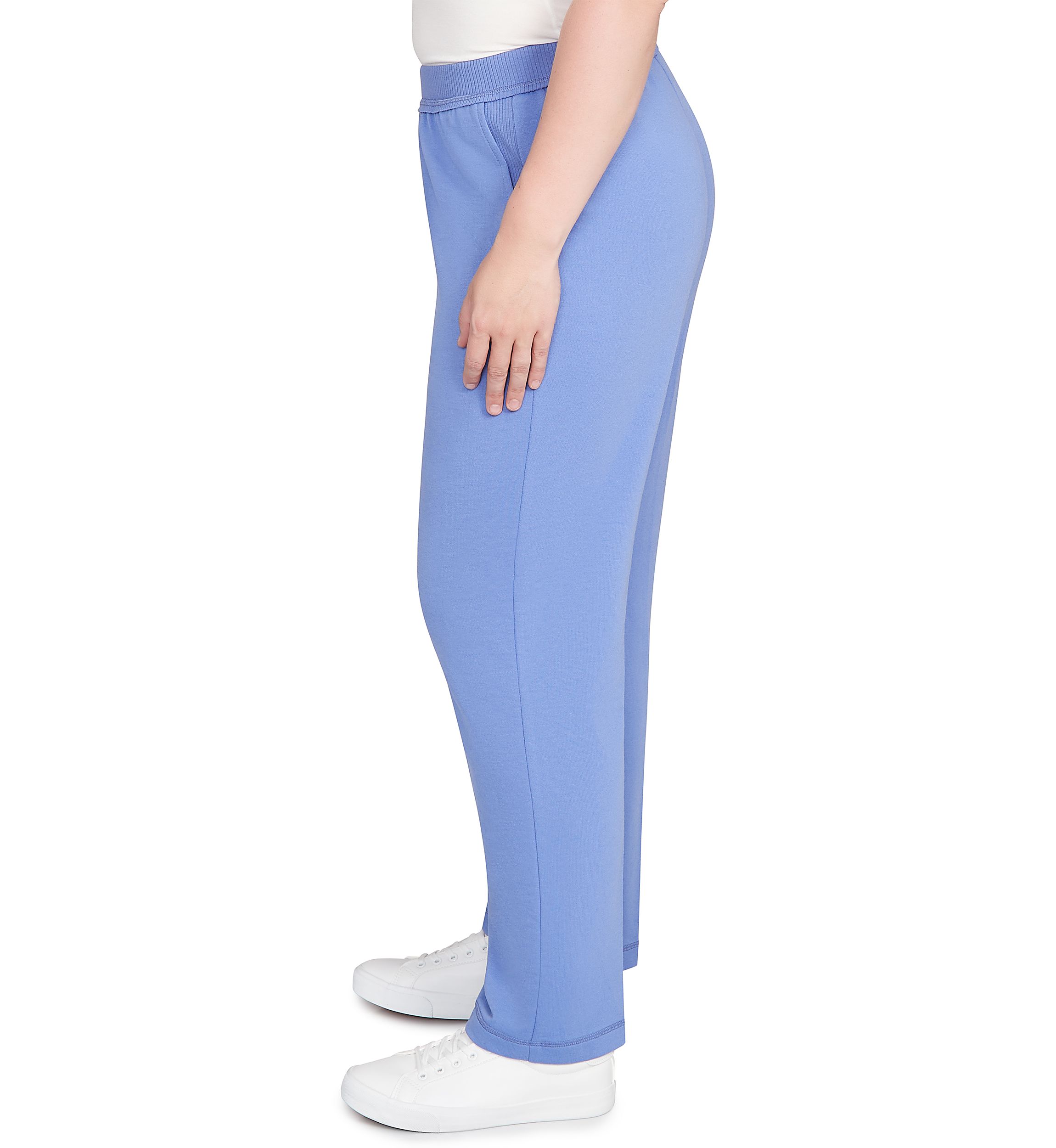 Womens Casual Vibe Proportioned Short Pants