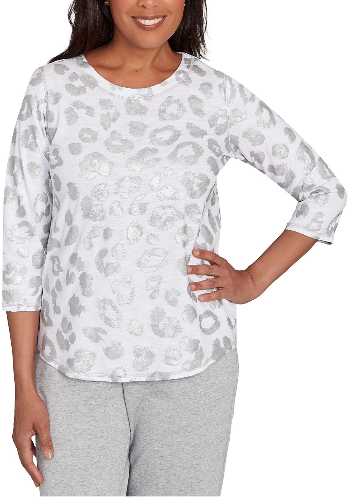 Womens Casual Vibe Monotone Animal Top