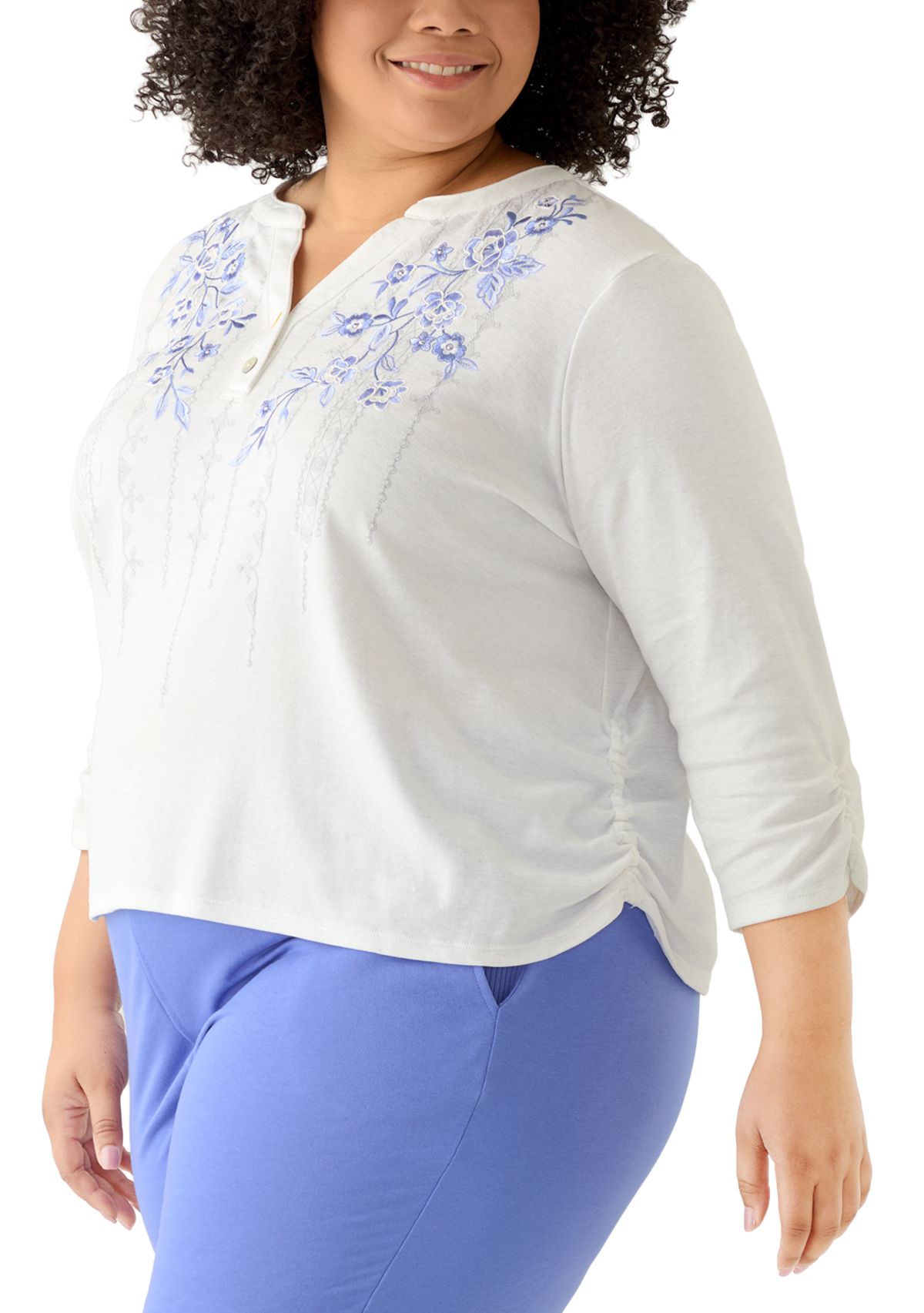  Plus Size Casual Vibe Floral Geo Vertical Yoke Top