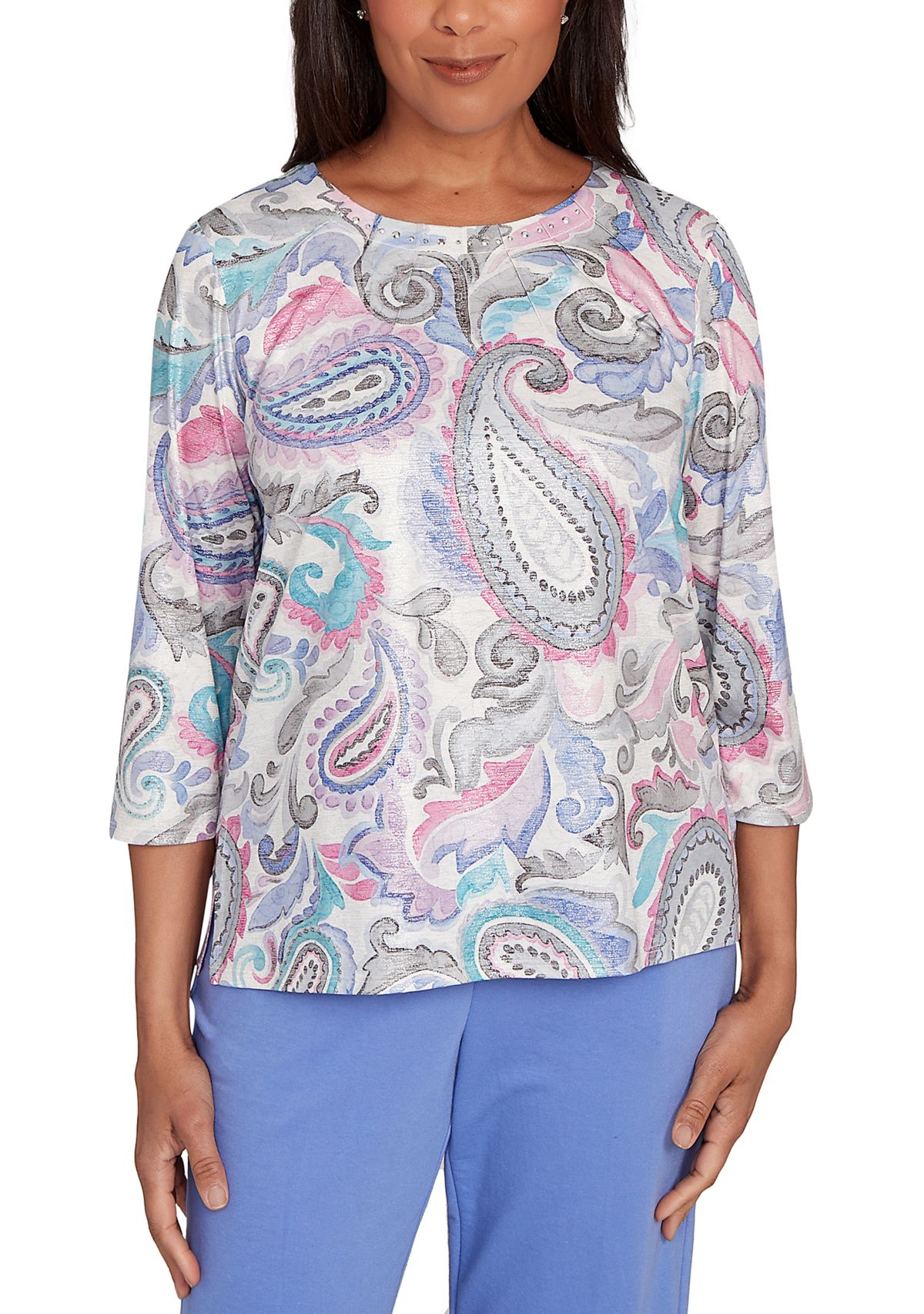 Petite Casual Vibe Paisley Top