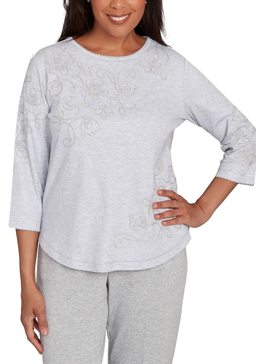 Petite Casual Vibe Asymmetric Soutache Floral Top 
