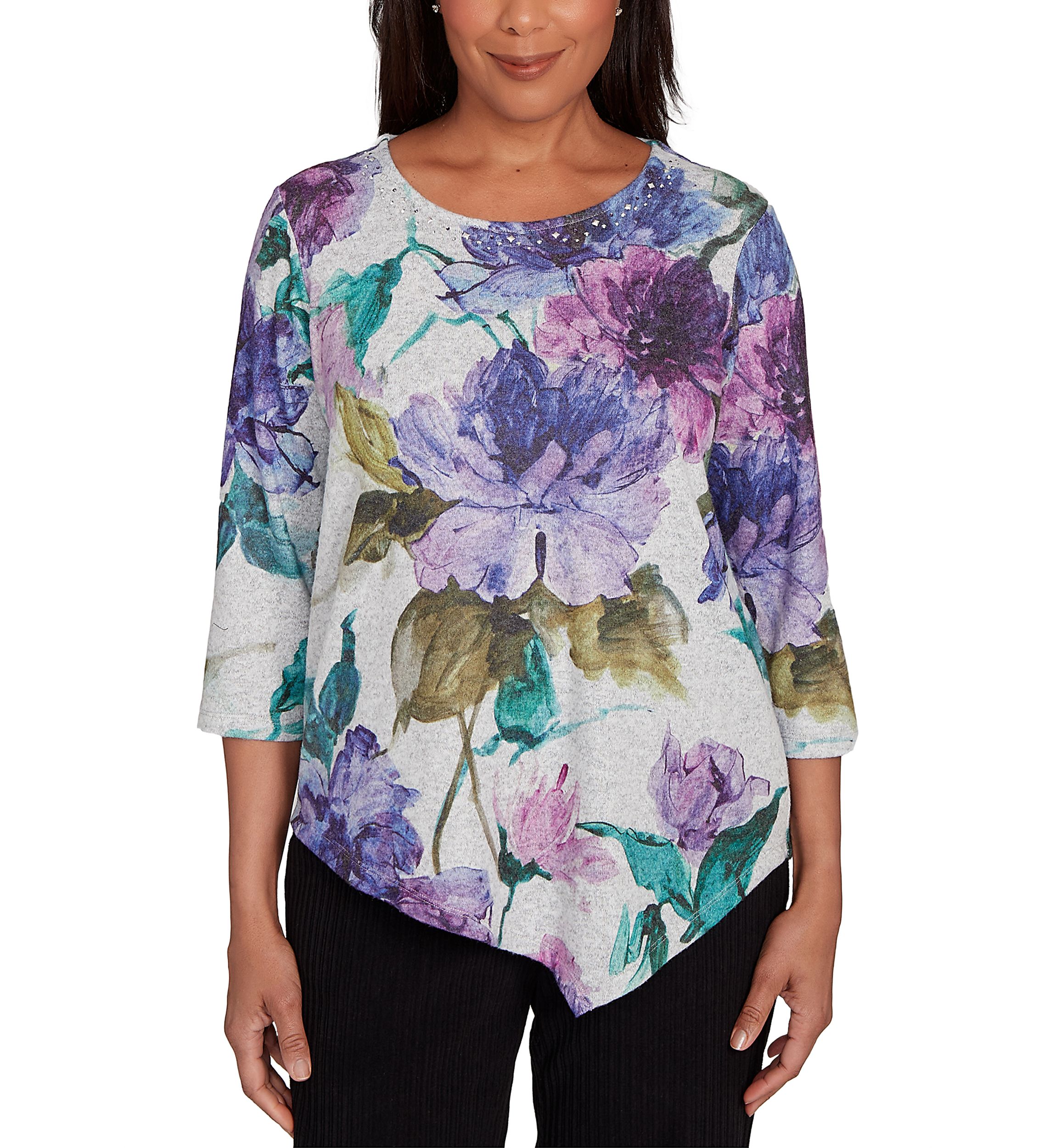 Petite Casual Vibe Watercolor Floral Top