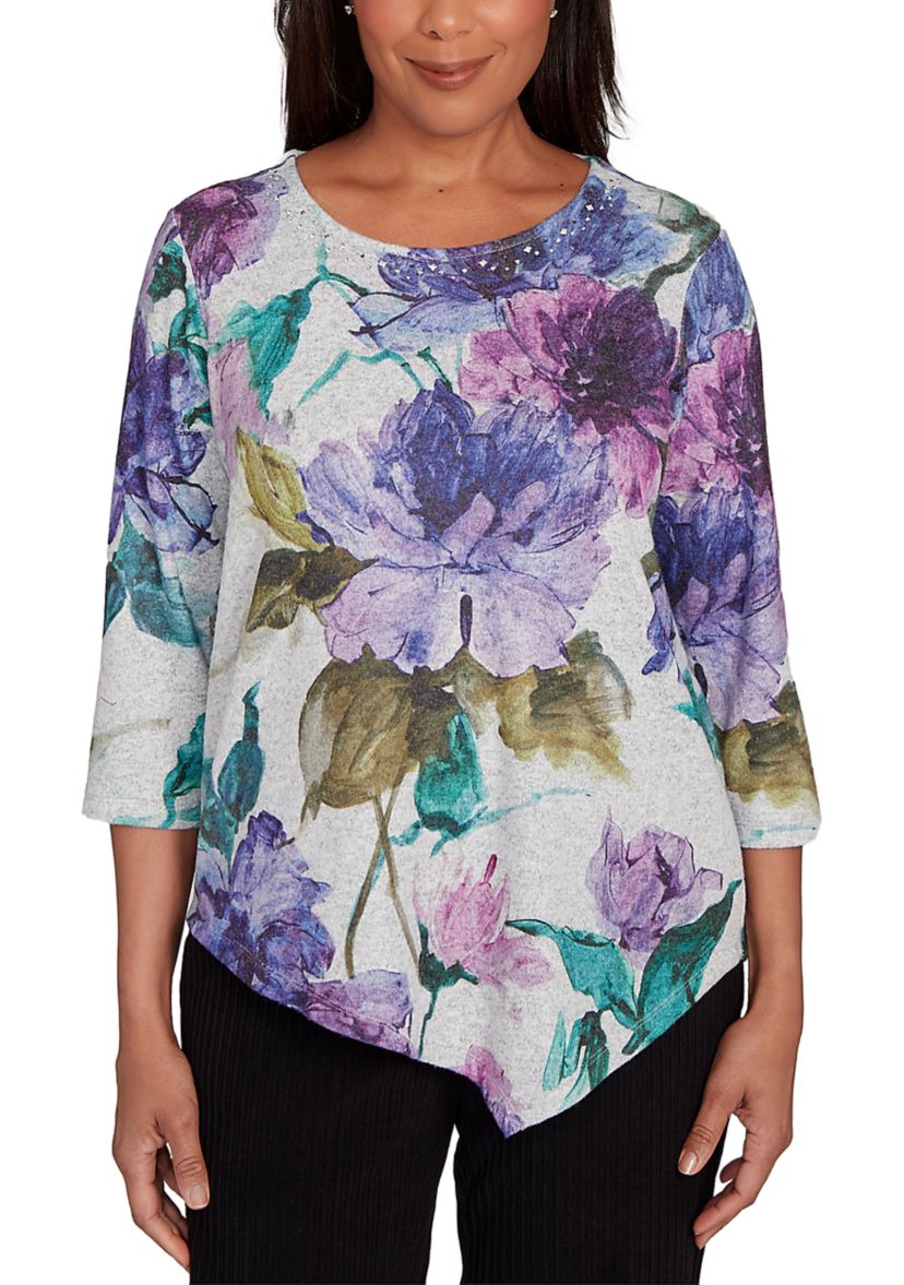 Petite Casual Vibe Watercolor Floral Top