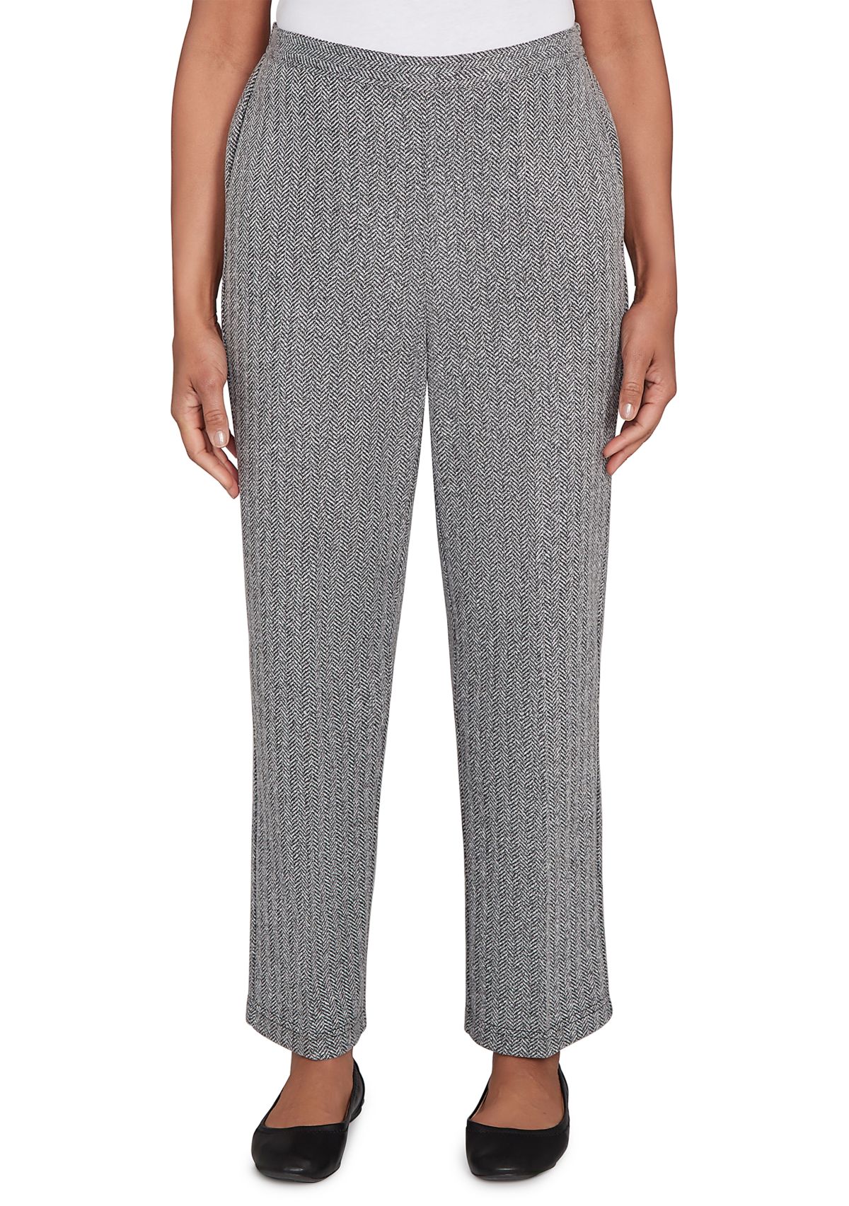 Petite Jet Setter Proportioned Short Pants