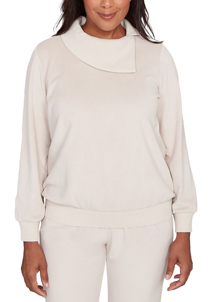 Womens Calm Luxe Envelope Neck Top