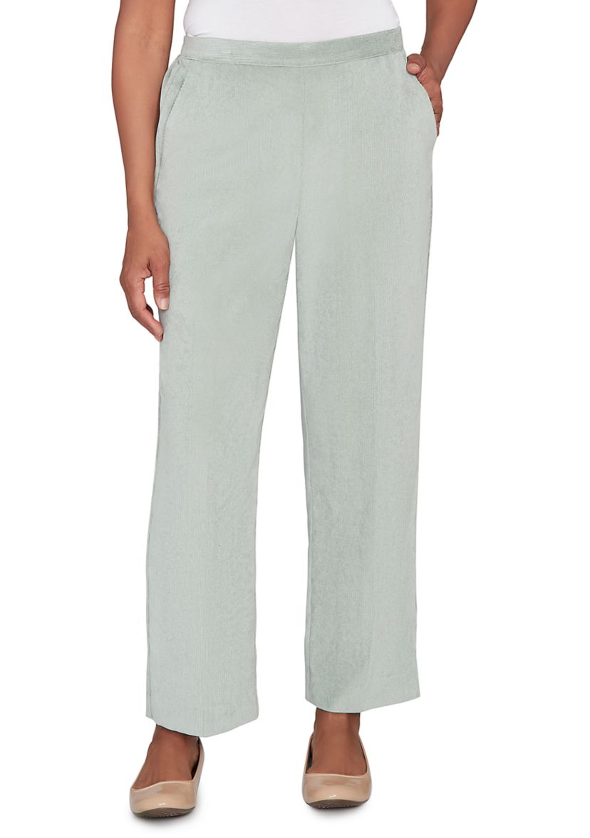 Womens  Stockbridge Proportioned Short Pants