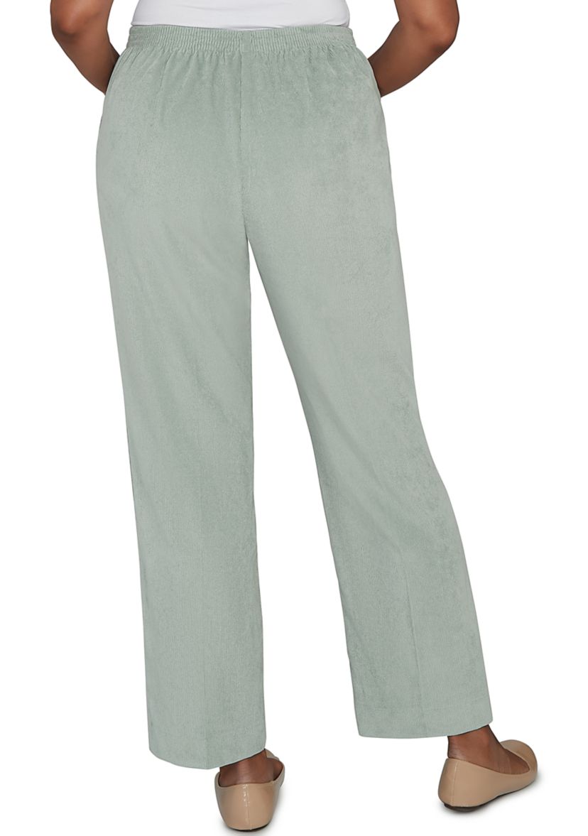 Womens  Stockbridge Proportioned Short Pants