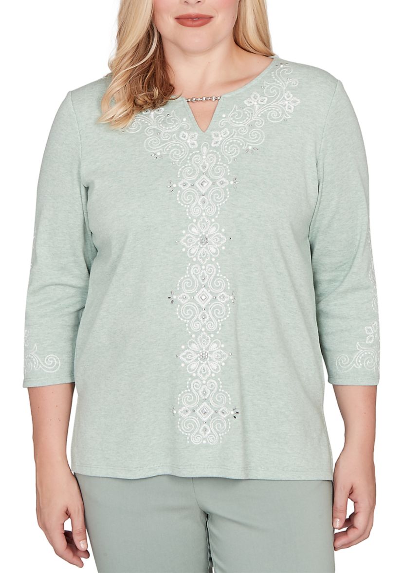 Petite Stockbridge Center Scroll Top 