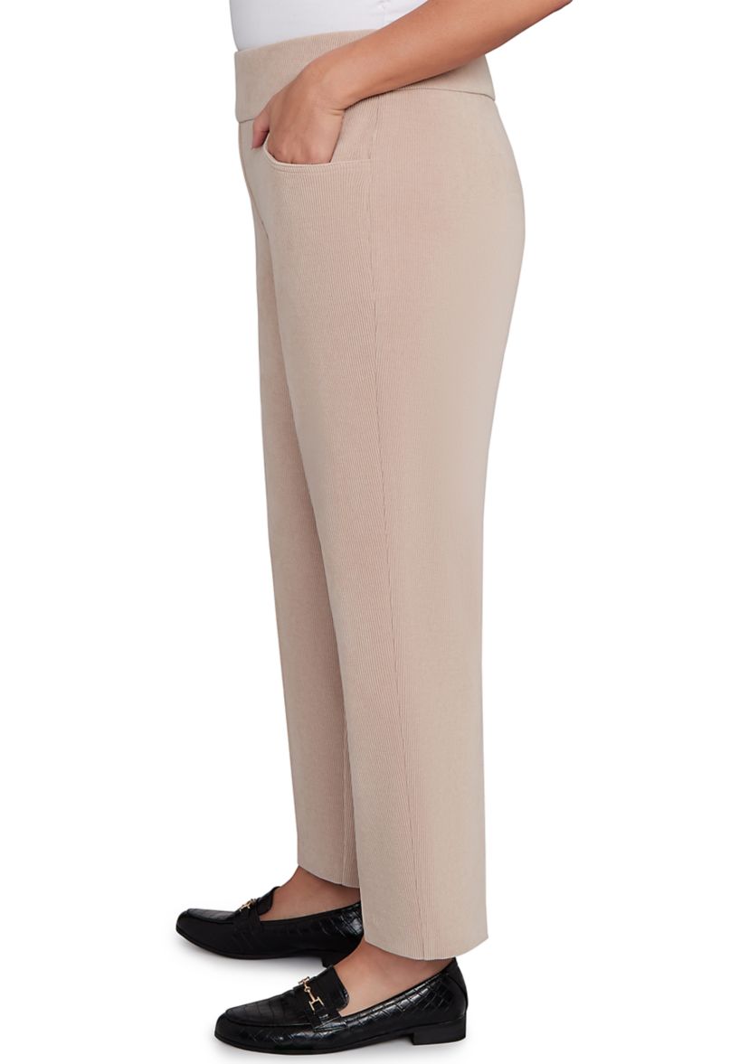 Plus Size Vienna Proportioned Short Pant