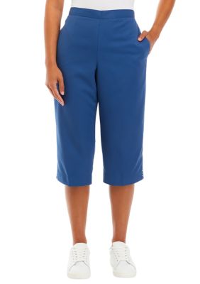 Petite Solid Capri Pants