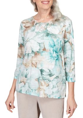 Women's St.Moritz Lace Neck Textured Floral Split Hem Top