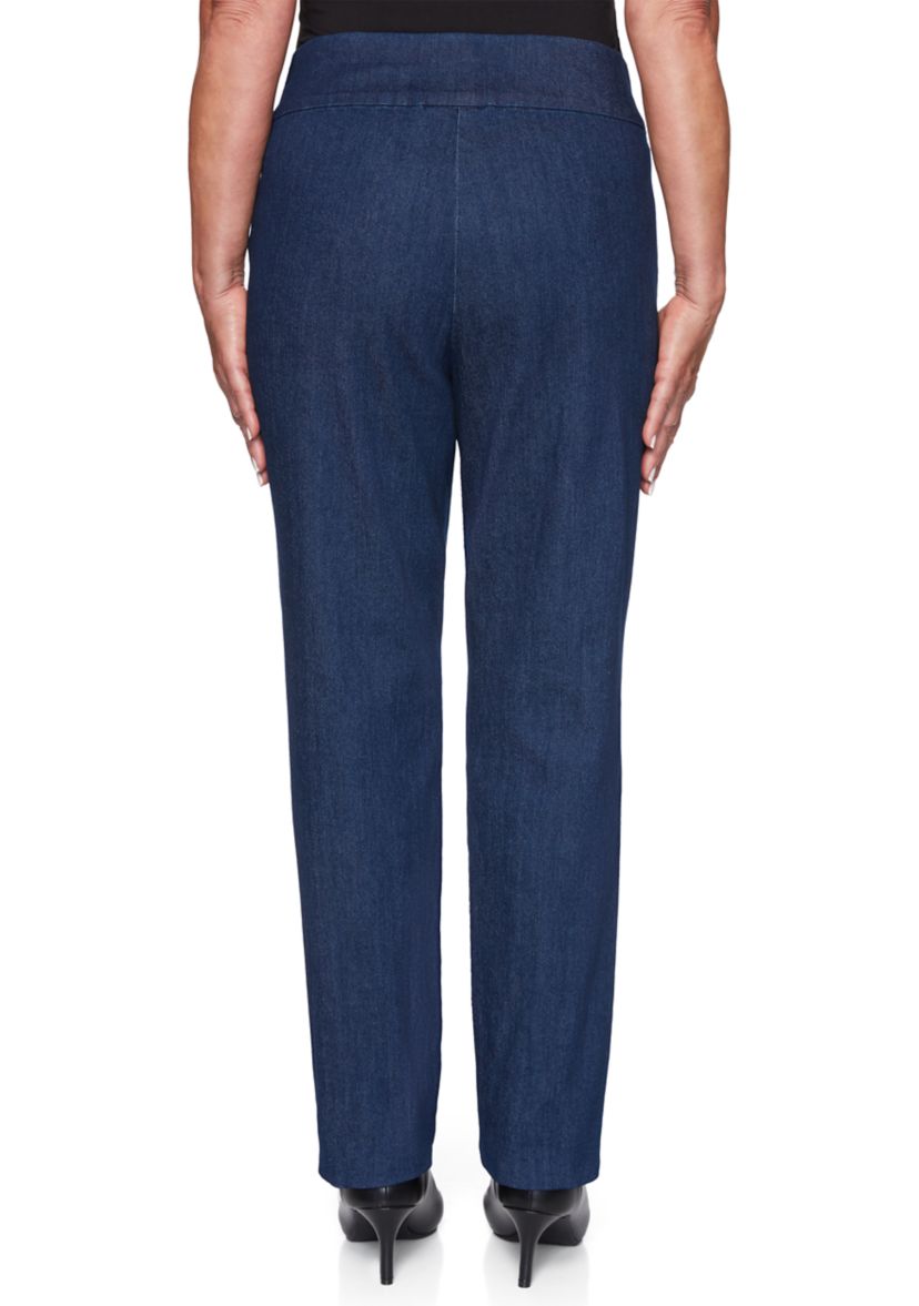 Plus Size Denim Friendly Proportioned Short Super Stretch Pants