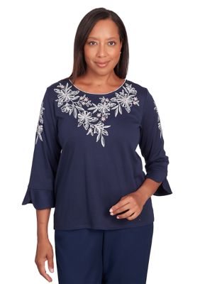 Women's A Fresh Start Embroidered Flowers Top