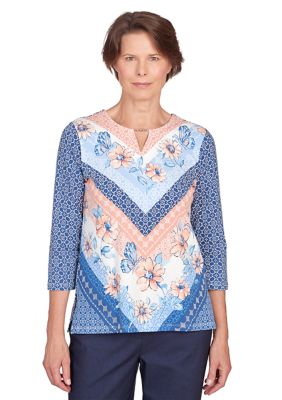 Women's A Fresh Start Chevron Floral Top