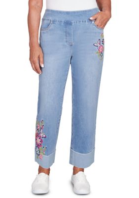 Petite Full Bloom Butterfly Embroidered Capri Pants