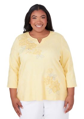 Plus Charleston Embroidered Flowers Top