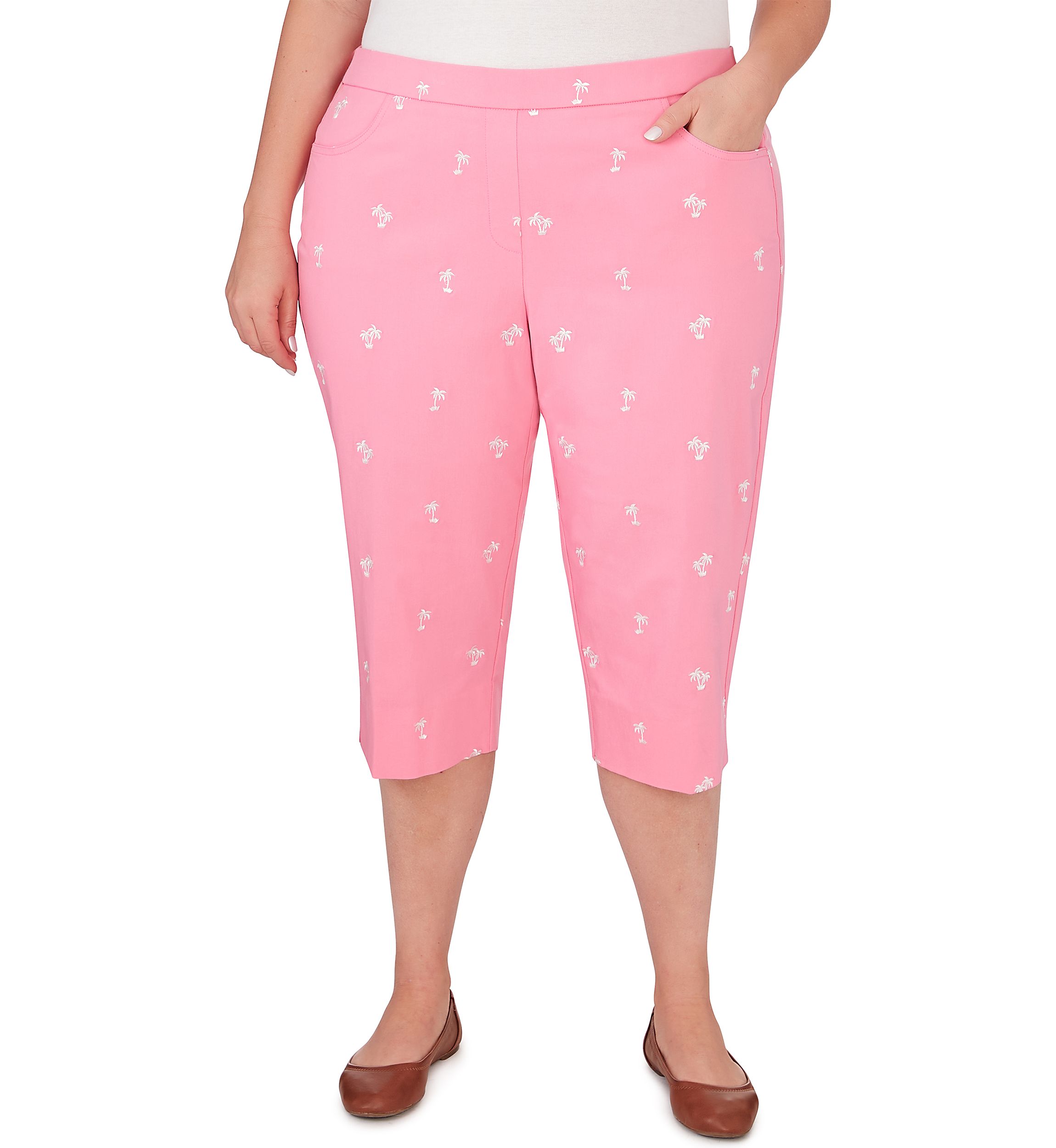 Plus Size Miami Beach Embroidered Palm Tree Clamdigger Pants