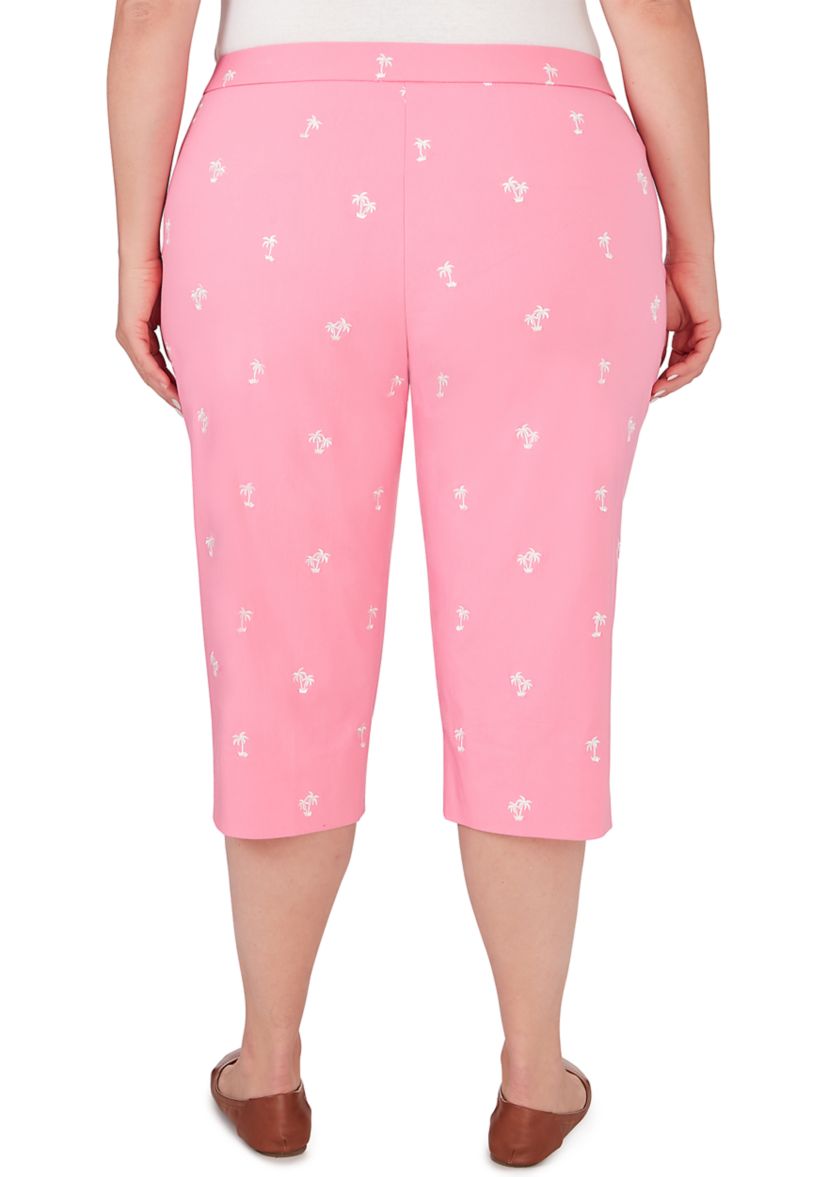 Plus Size Miami Beach Embroidered Palm Tree Clamdigger Pants