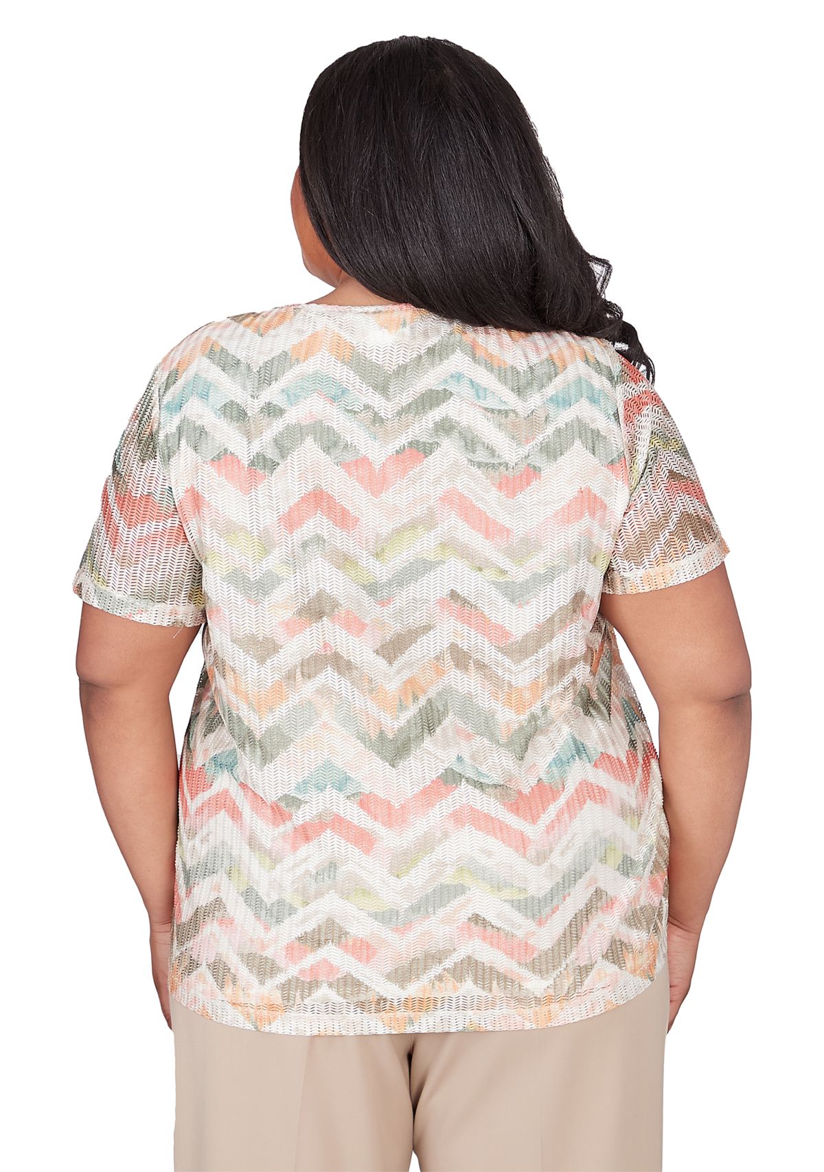 Plus Size Tuscan Sunset Textured Chevron Short Sleeve Top