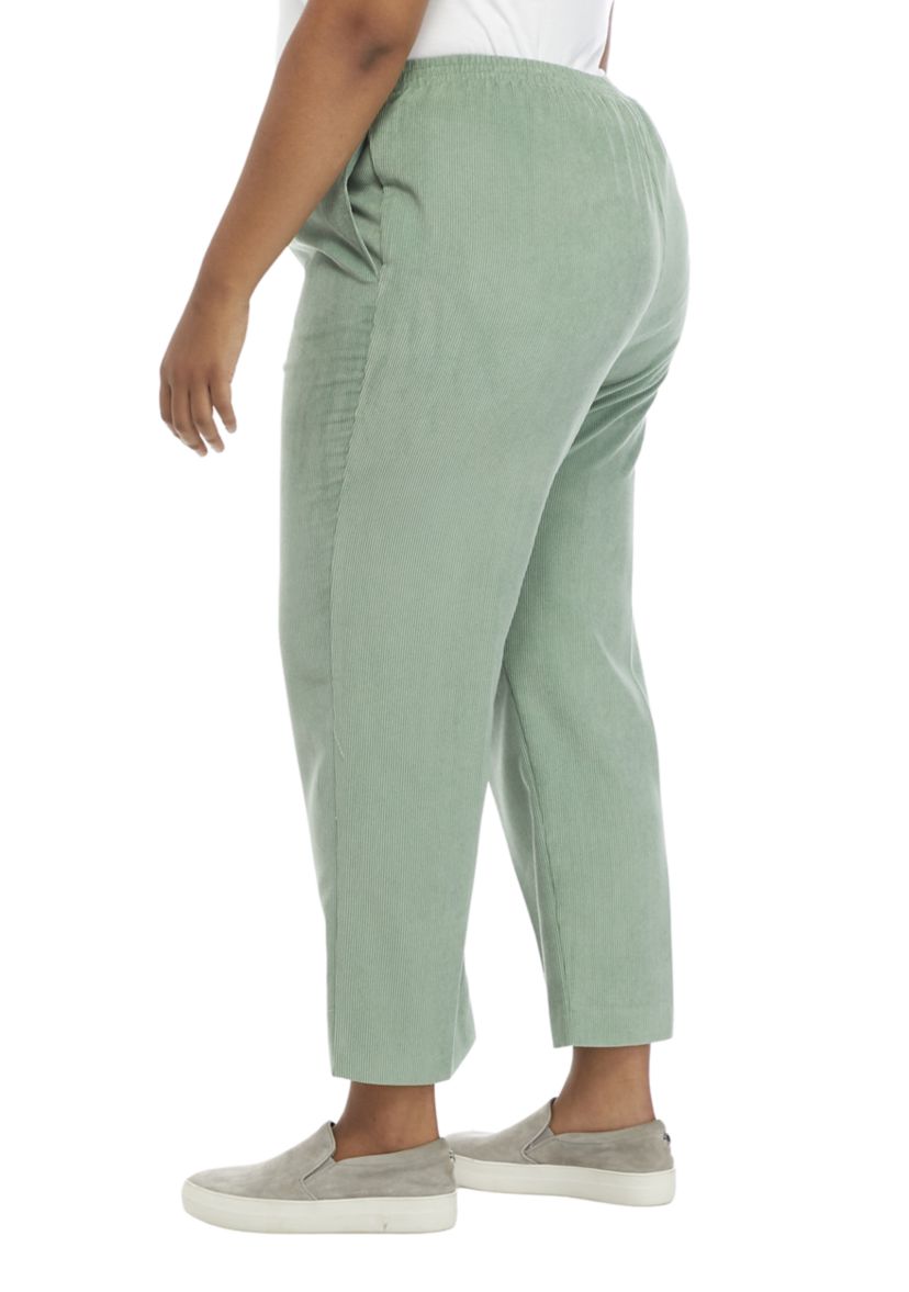 Plus Size Proportioned Short Corduroy Pants 